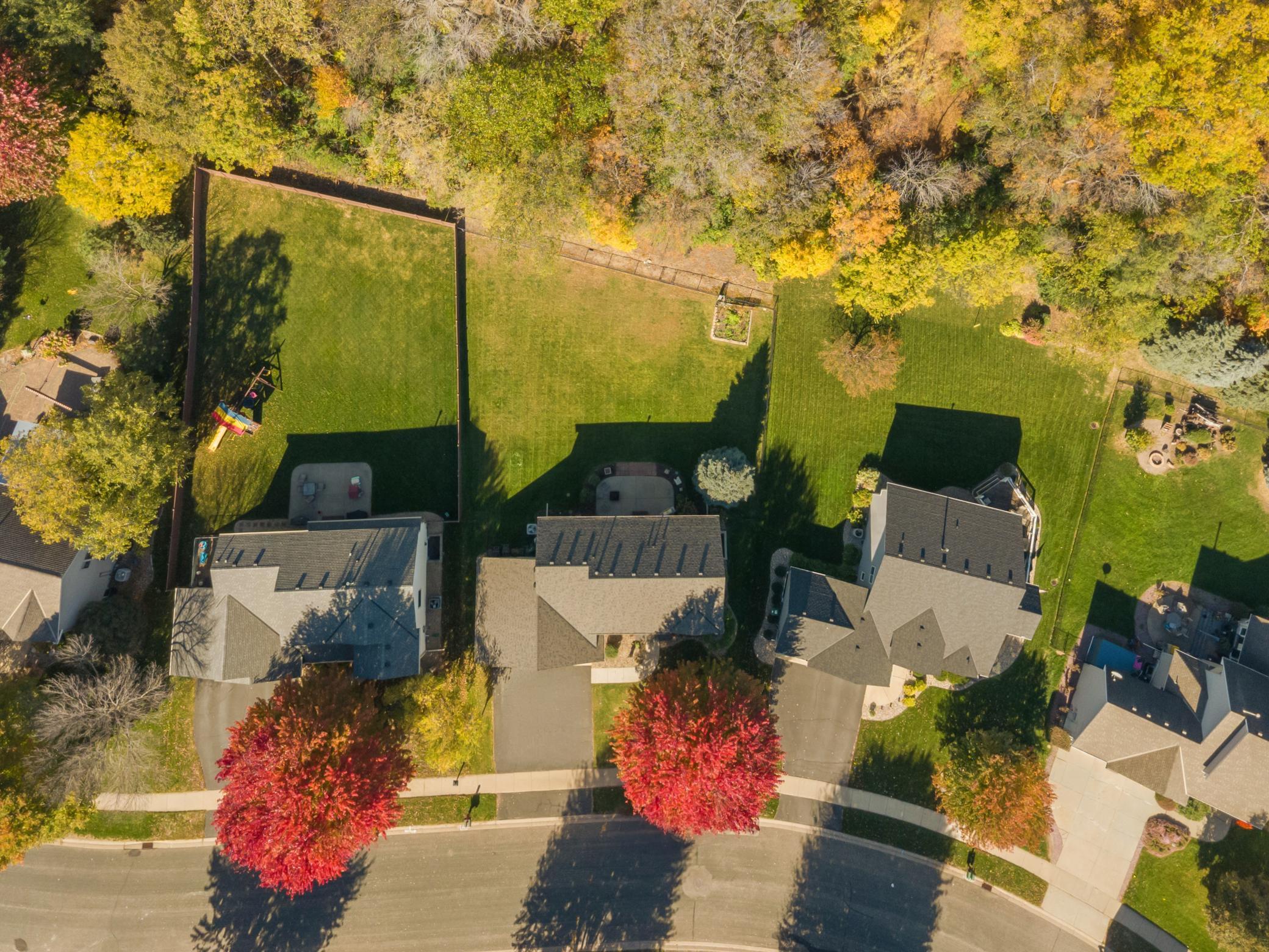 View of Residential at 8924 Heatherton Ridge Drive, Savage MN 55378, Savage (44 of 53) - Mike Wilen | Minnesota Team Real Estate