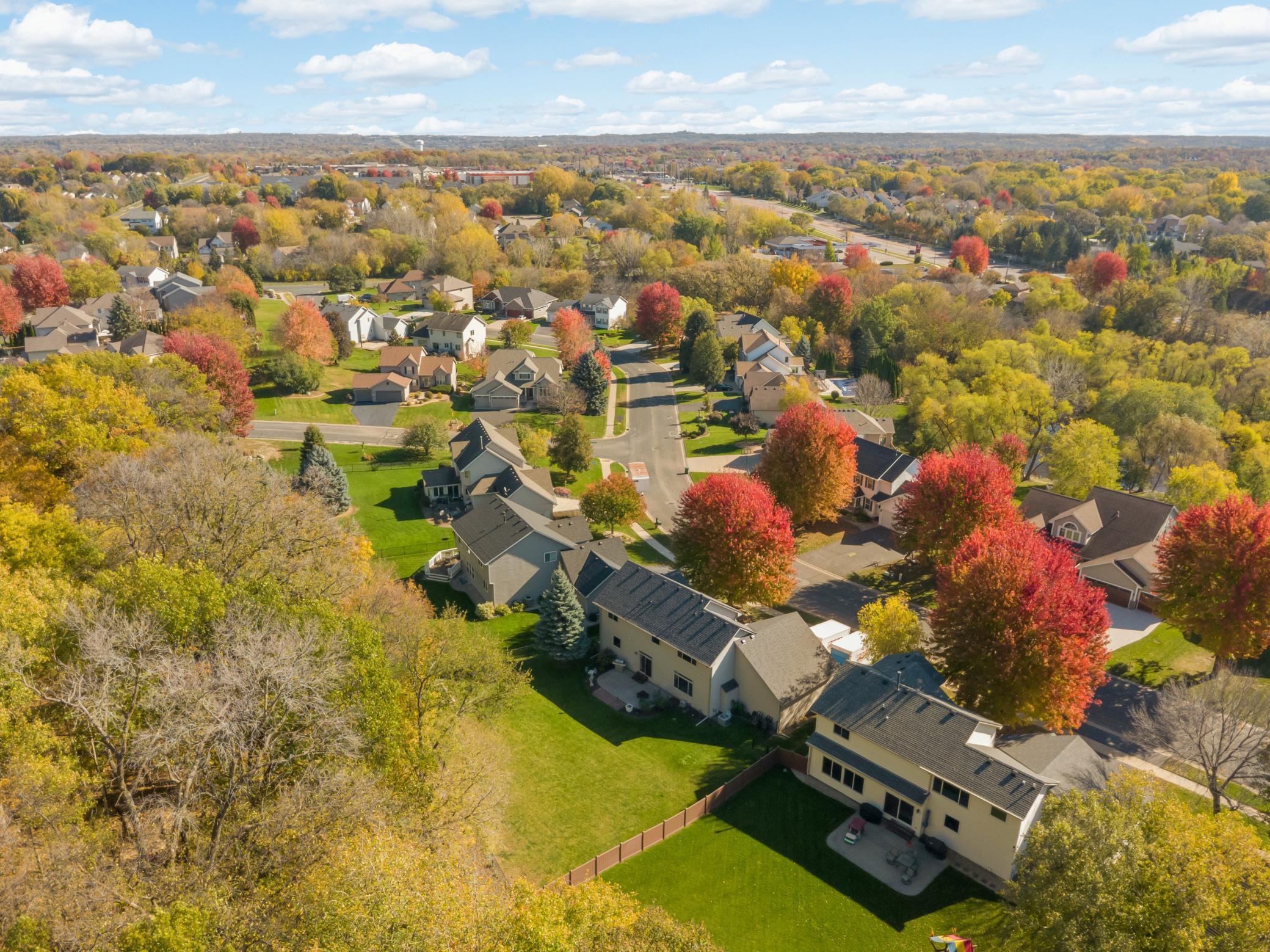 View of Residential at 8924 Heatherton Ridge Drive, Savage MN 55378, Savage (41 of 53) - Mike Wilen | Minnesota Team Real Estate