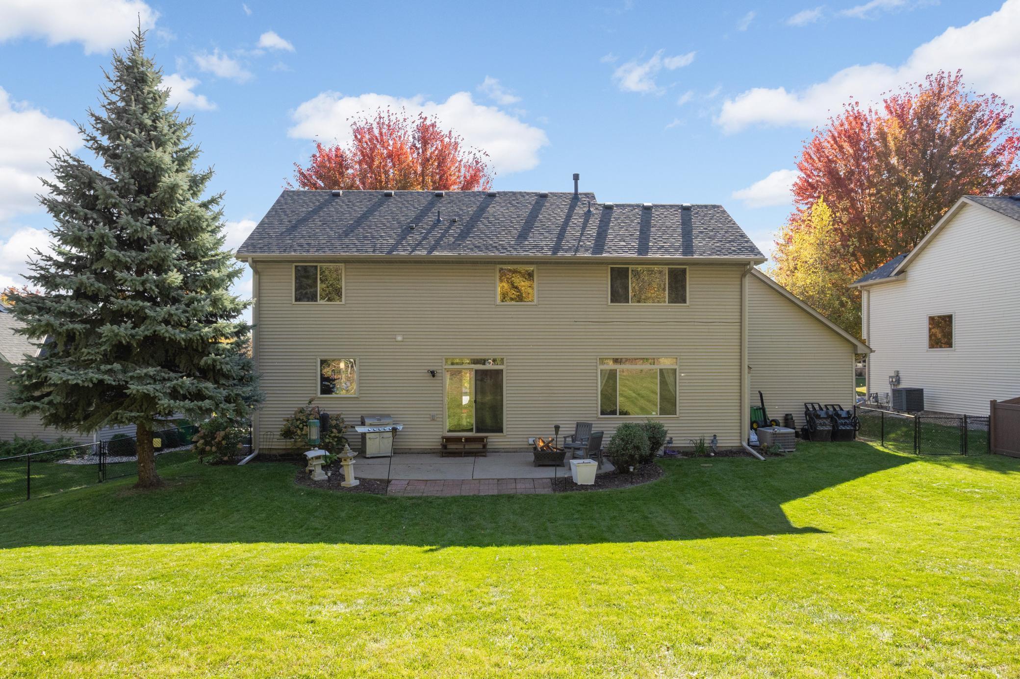 View of Residential at 8924 Heatherton Ridge Drive, Savage MN 55378, Savage (31 of 53) - Mike Wilen | Minnesota Team Real Estate
