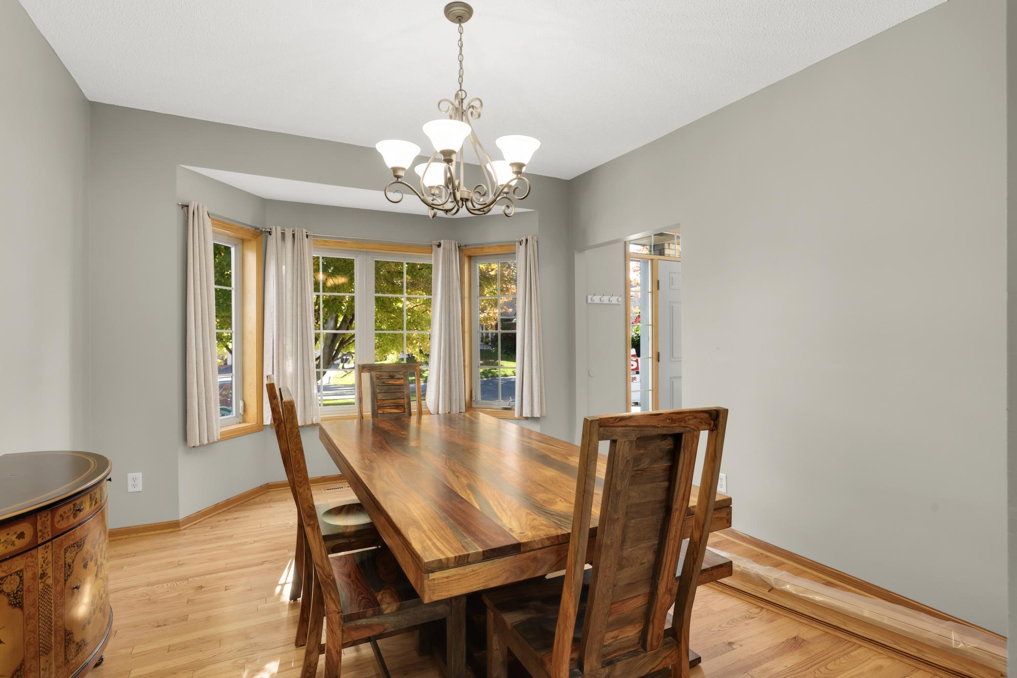 View of Residential at 8924 Heatherton Ridge Drive, Savage MN 55378, Savage (12 of 53) - Mike Wilen | Minnesota Team Real Estate