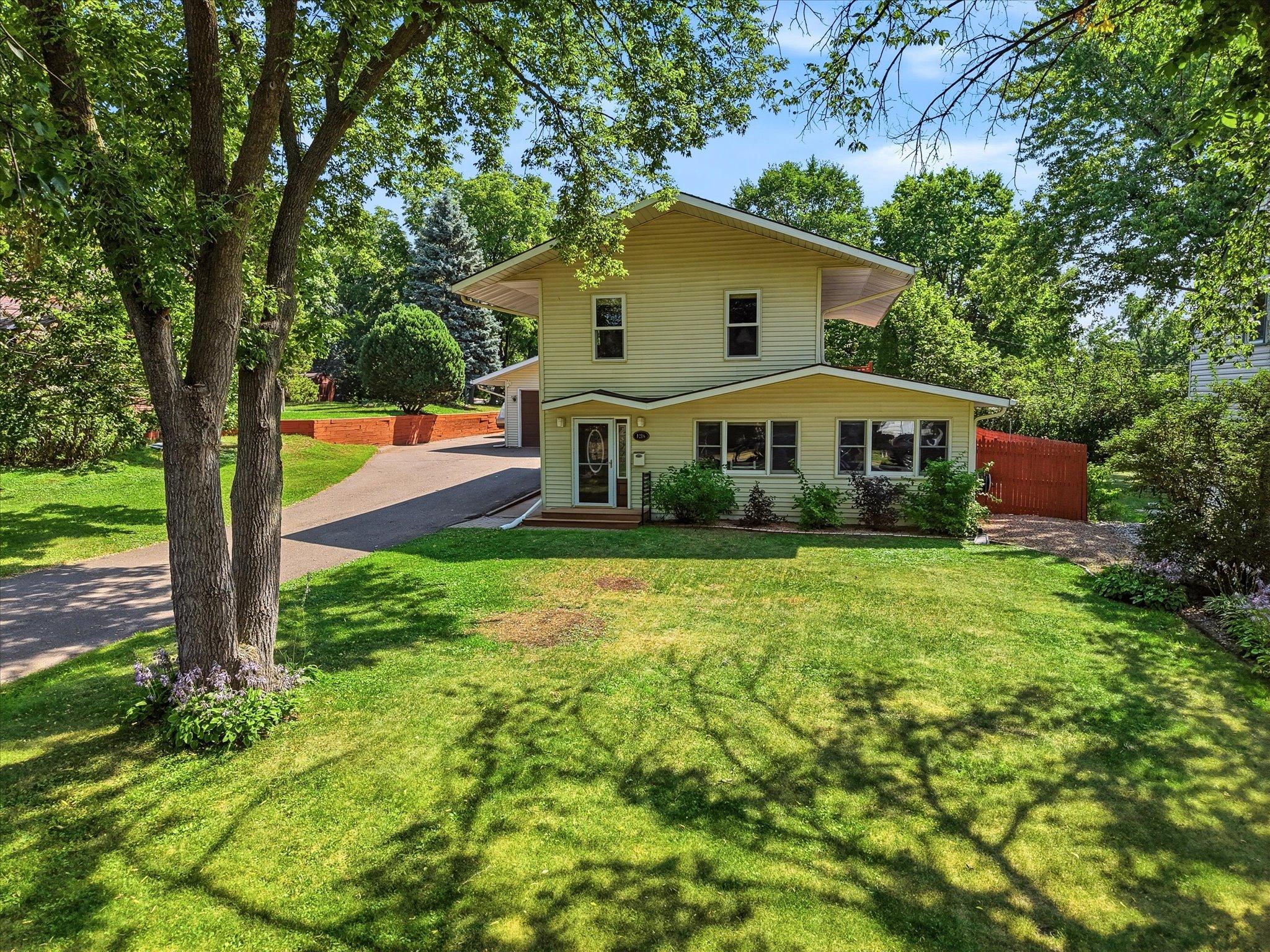 View of Single Family at 1218 5th Avenue, Anoka - Mike Wilen | Minnesota Team Real Estate