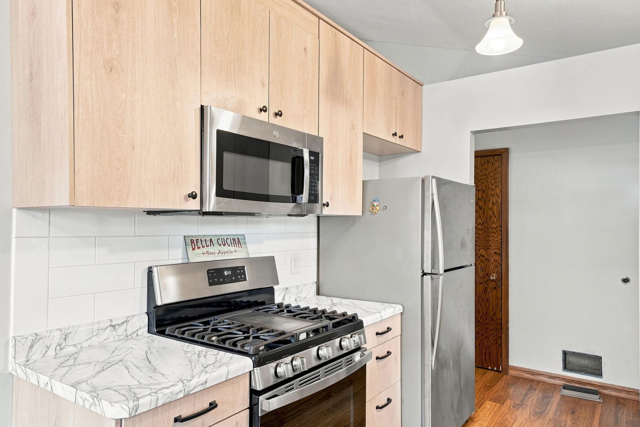 View of Residential at 725 50 1/2 Avenue, Columbia Heights MN 55421, Columbia Heights (12 of 46) - Mike Wilen | Minnesota Team Real Estate