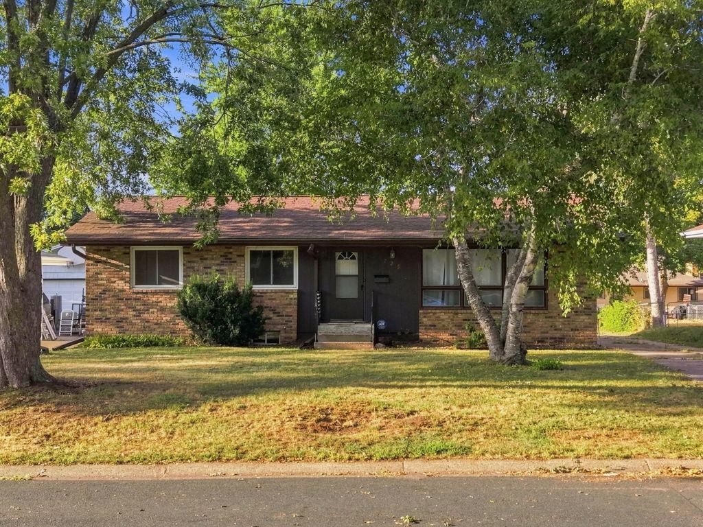 View of Residential at 725 50 1/2 Avenue, Columbia Heights MN 55421, Columbia Heights (46 of 46) - Mike Wilen | Minnesota Team Real Estate