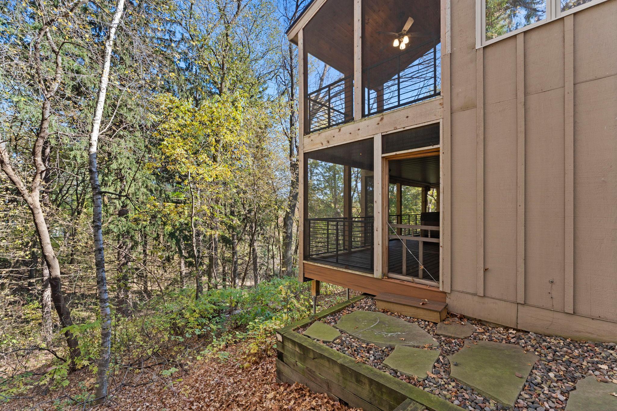 View of Residential at 4640 Parkcliff Drive, Eagan MN 55123, Eagan (74 of 88) - Mike Wilen | Minnesota Team Real Estate