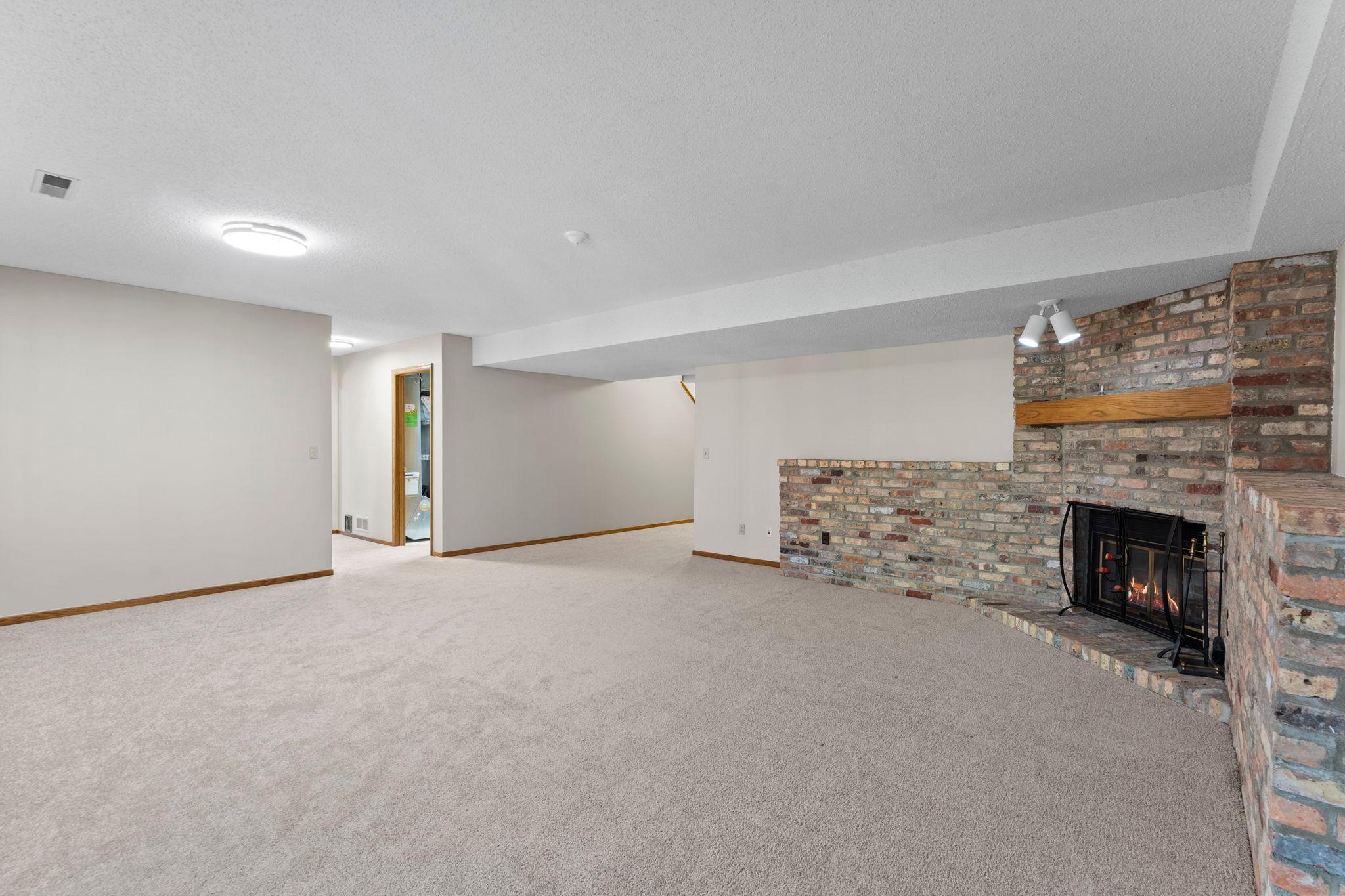 View of Residential at 4640 Parkcliff Drive, Eagan MN 55123, Eagan (56 of 88) - Mike Wilen | Minnesota Team Real Estate