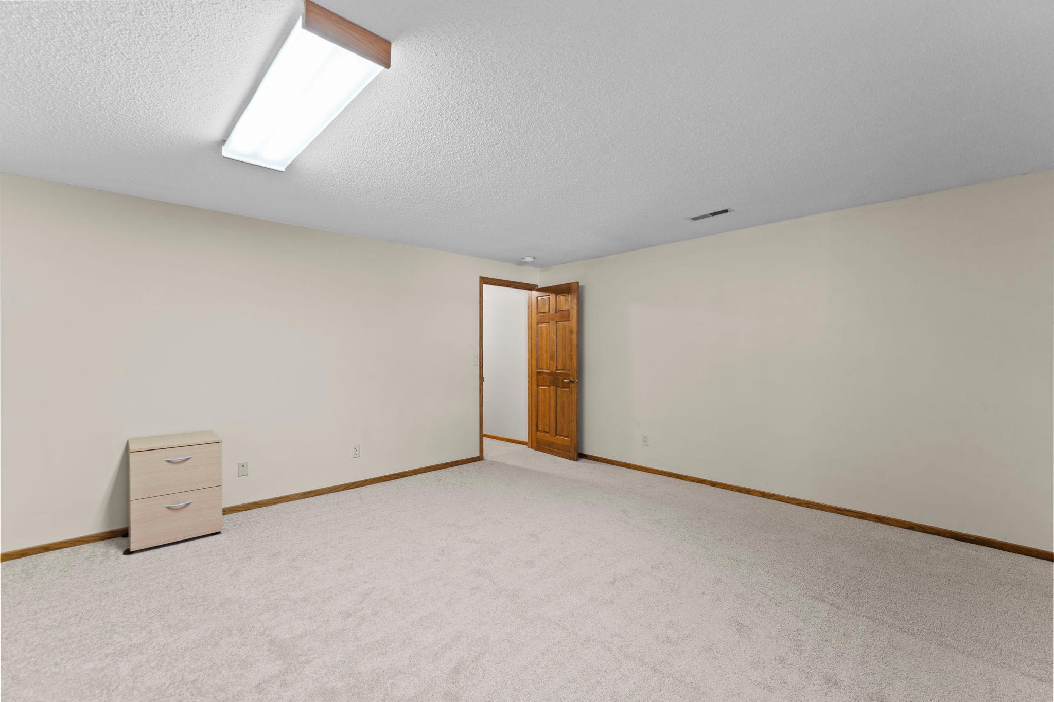 View of Residential at 4640 Parkcliff Drive, Eagan MN 55123, Eagan (53 of 88) - Mike Wilen | Minnesota Team Real Estate