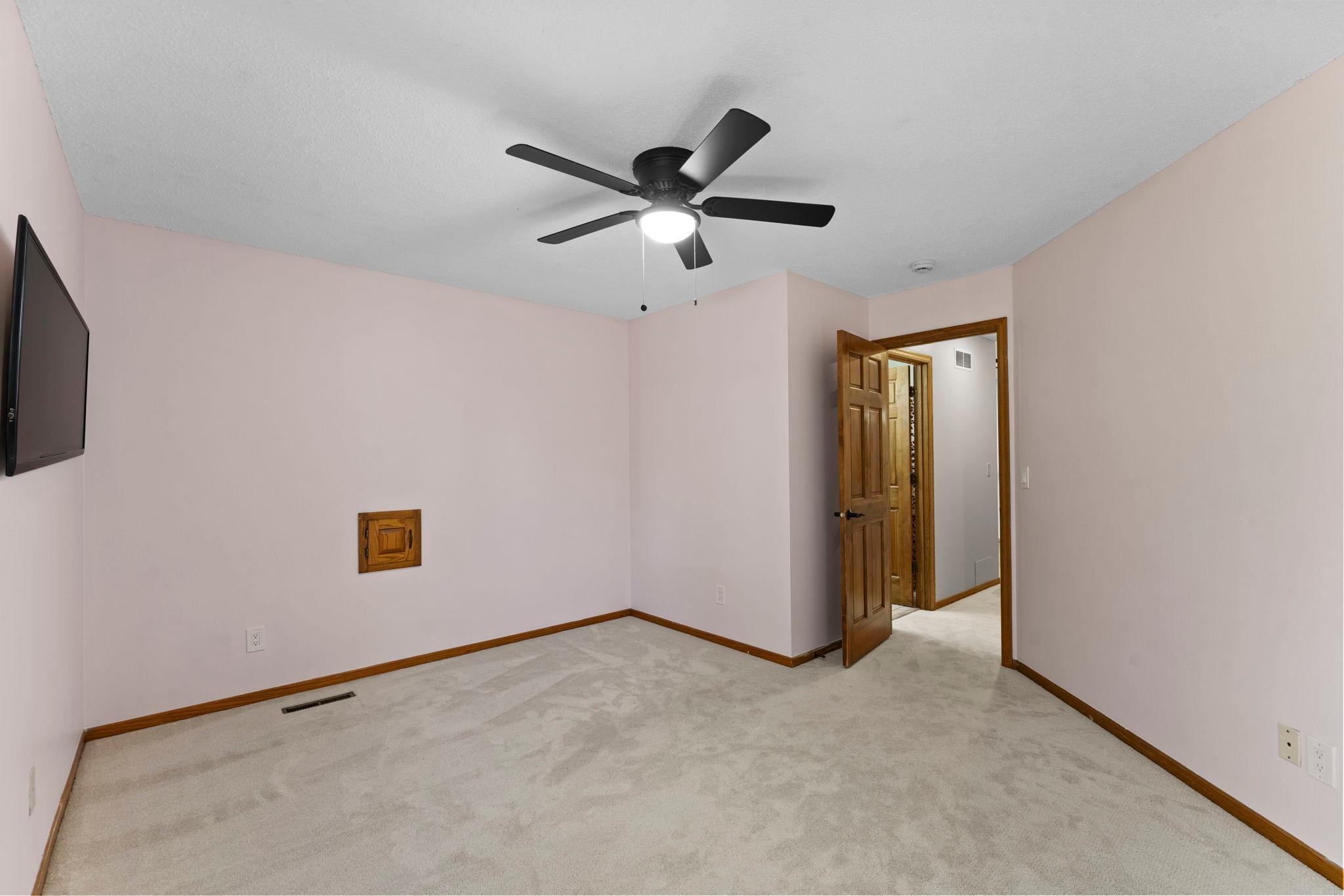 View of Residential at 4640 Parkcliff Drive, Eagan MN 55123, Eagan (49 of 88) - Mike Wilen | Minnesota Team Real Estate