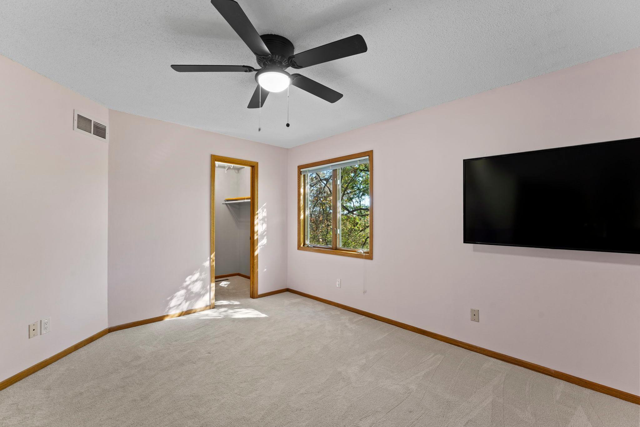 View of Residential at 4640 Parkcliff Drive, Eagan MN 55123, Eagan (48 of 88) - Mike Wilen | Minnesota Team Real Estate