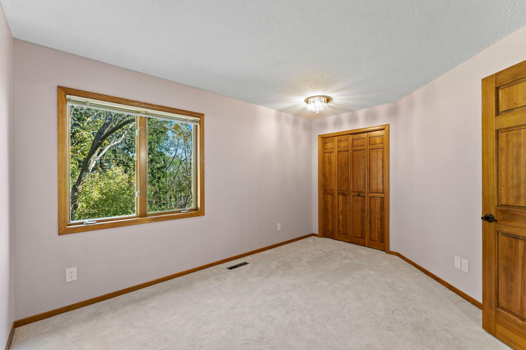 View of Residential at 4640 Parkcliff Drive, Eagan MN 55123, Eagan (46 of 88) - Mike Wilen | Minnesota Team Real Estate