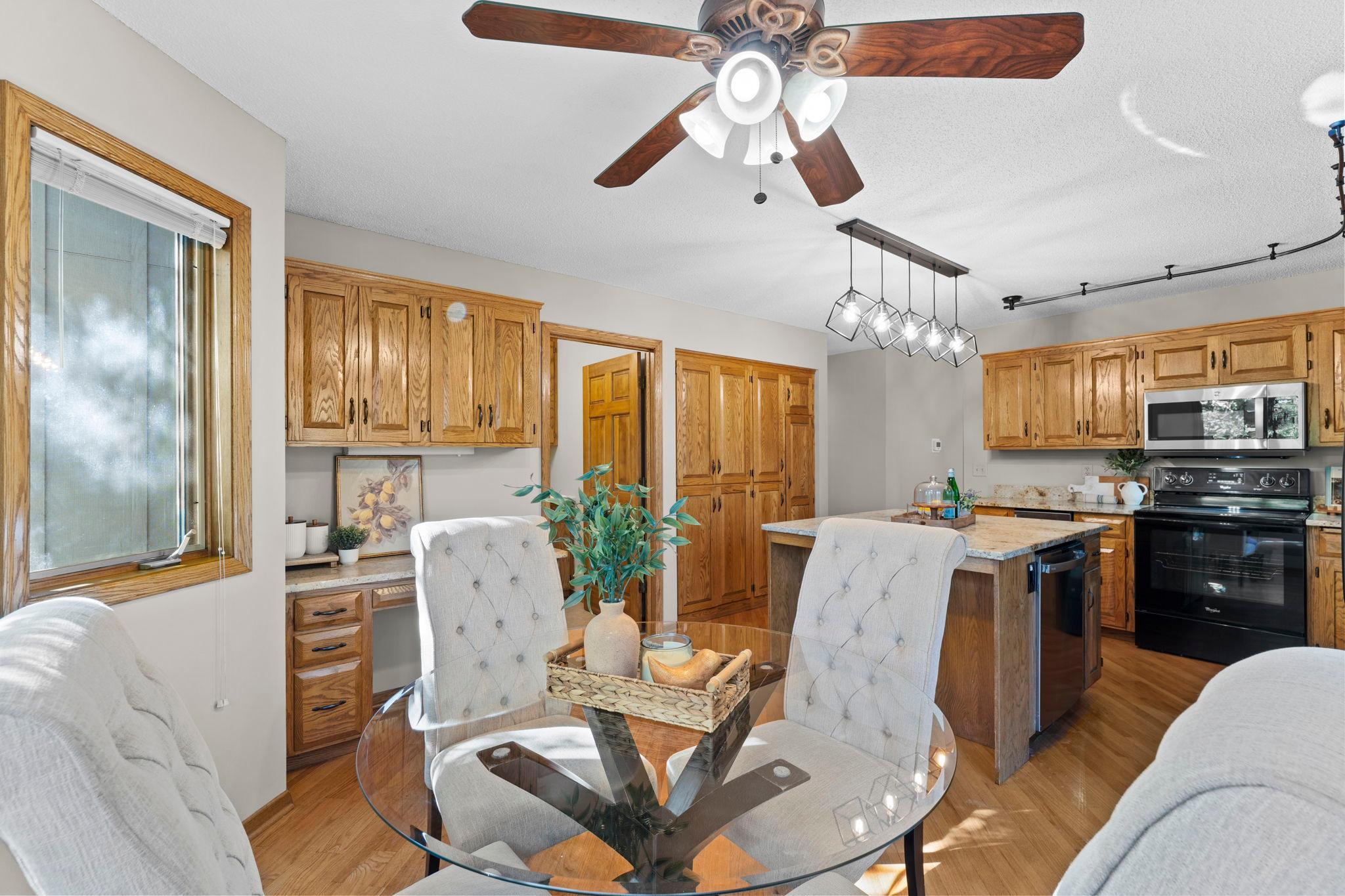 View of Residential at 4640 Parkcliff Drive, Eagan MN 55123, Eagan (34 of 88) - Mike Wilen | Minnesota Team Real Estate