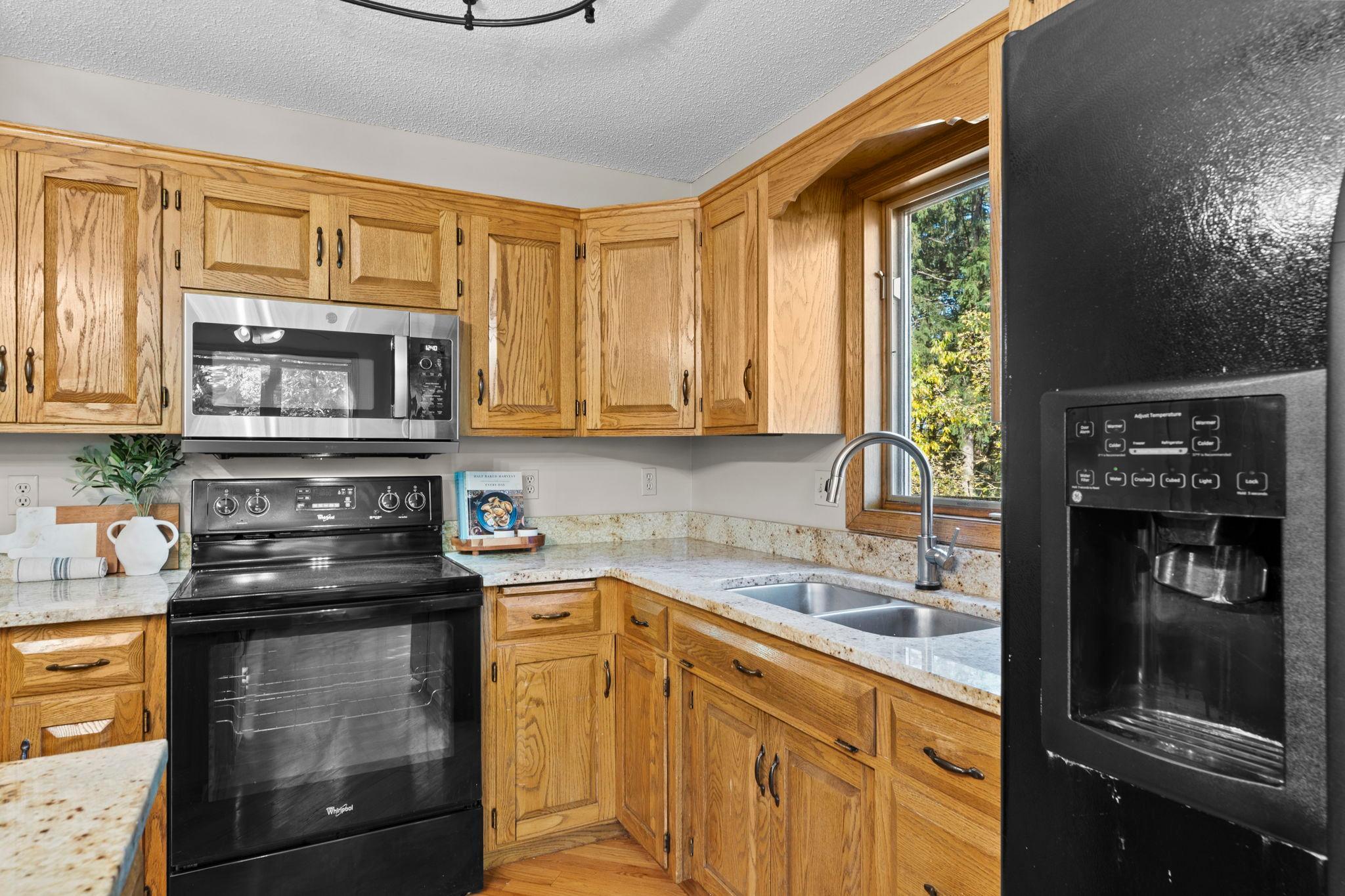 View of Residential at 4640 Parkcliff Drive, Eagan MN 55123, Eagan (32 of 88) - Mike Wilen | Minnesota Team Real Estate