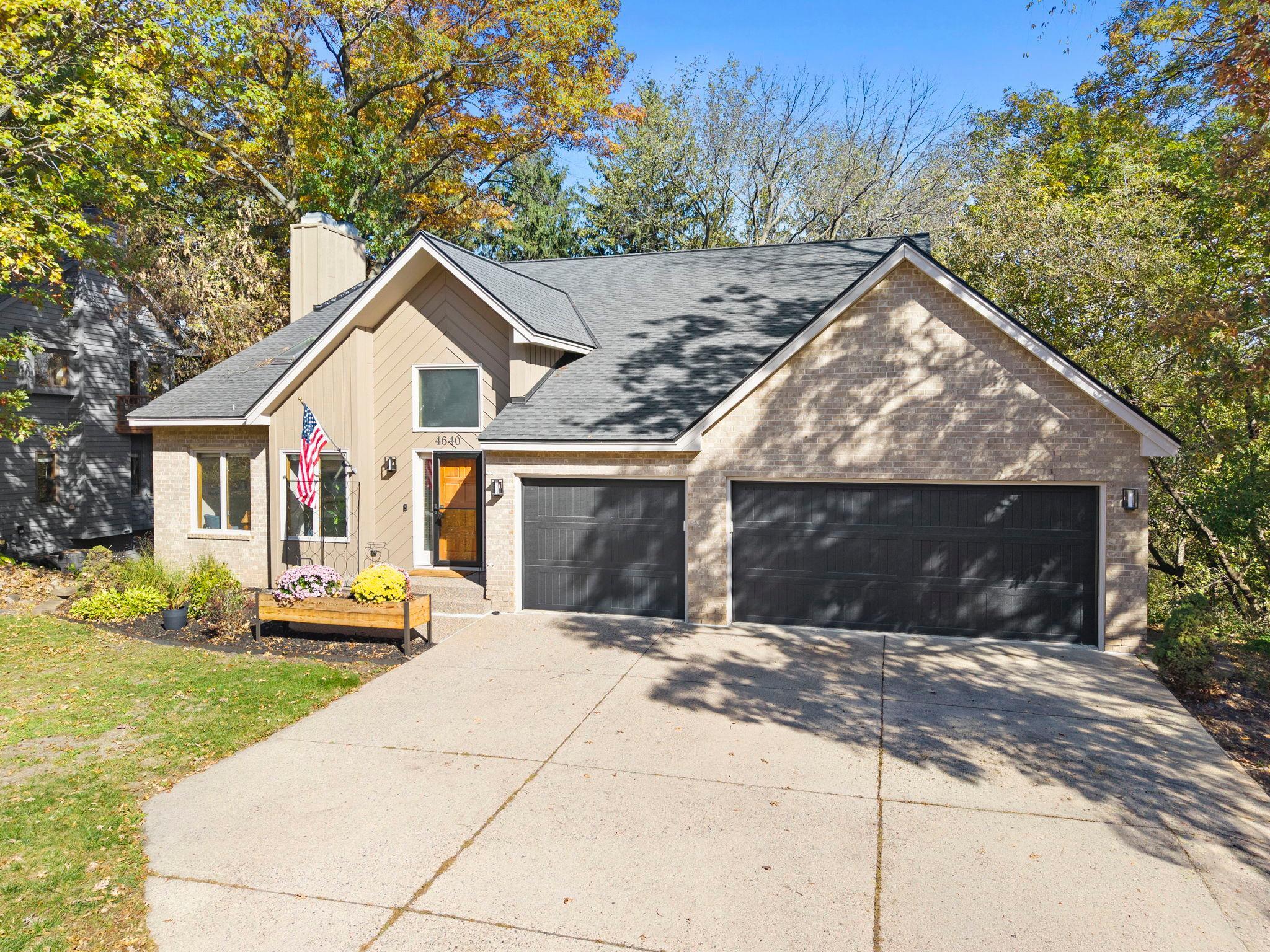 View of Residential at 4640 Parkcliff Drive, Eagan MN 55123, Eagan (8 of 88) - Mike Wilen | Minnesota Team Real Estate