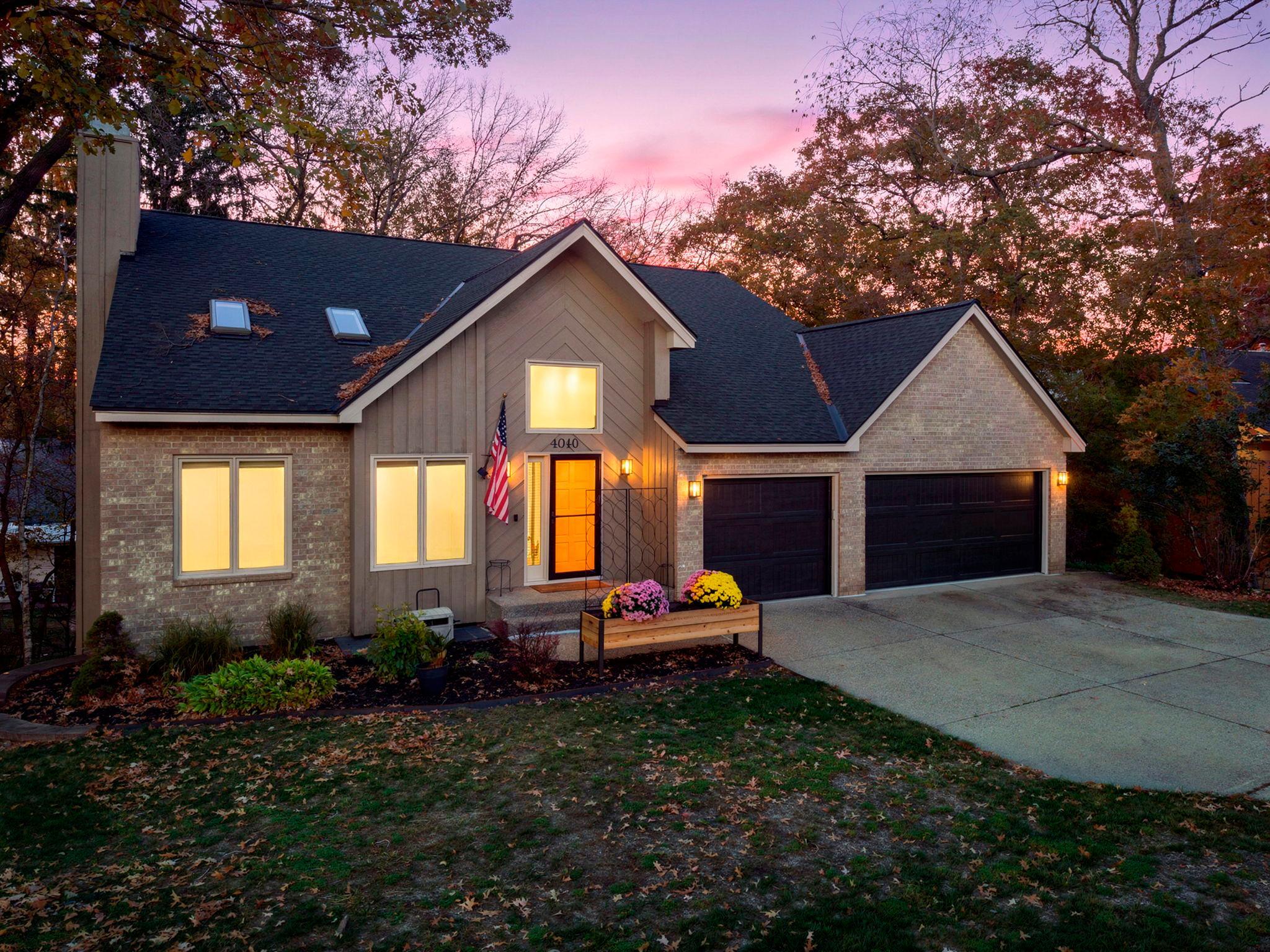 View of Single Family at 4640 Parkcliff Drive, Eagan - Mike Wilen | Minnesota Team Real Estate