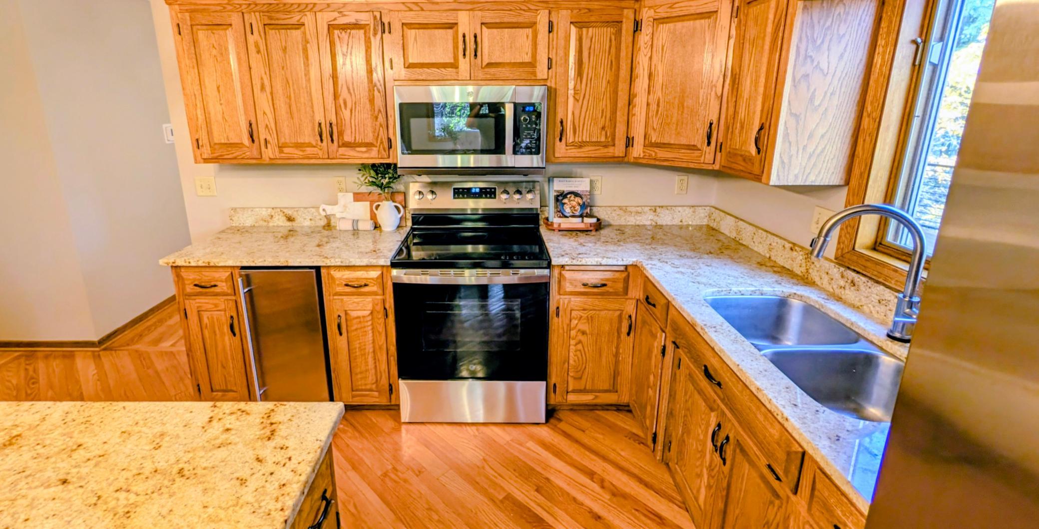 View of Residential at 4640 Parkcliff Drive, Eagan MN 55123, Eagan (30 of 92) - Mike Wilen | Minnesota Team Real Estate