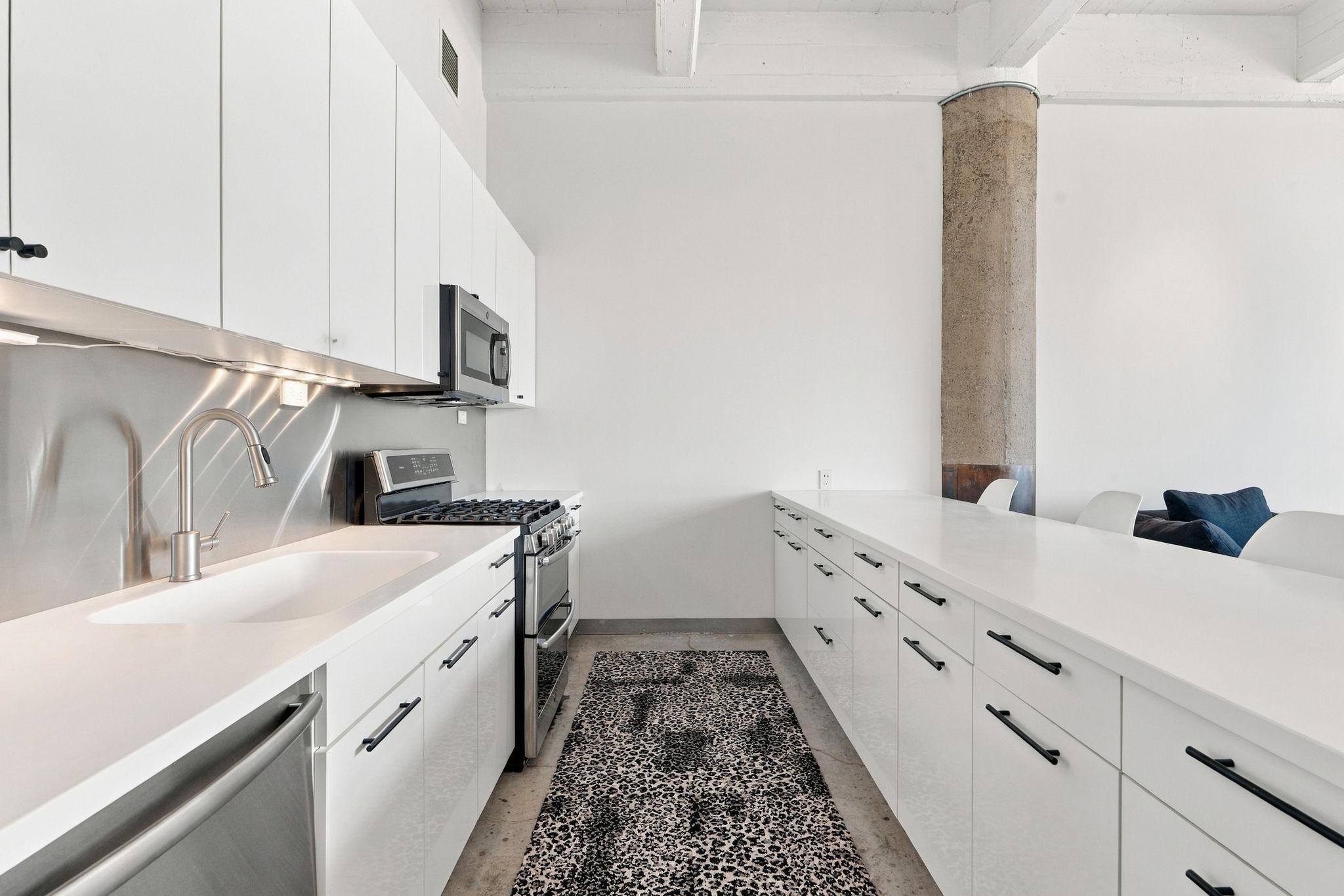 View of Residential at 700 Washington Avenue #420, Minneapolis MN 55401, Minneapolis (14 of 37) - Mike Wilen | Minnesota Team Real Estate