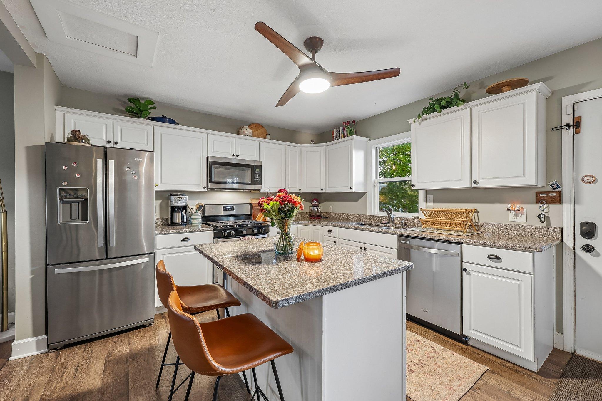 View of Residential at 199 Butler Avenue, West Saint Paul MN 55118, West Saint Paul (16 of 43) - Mike Wilen | Minnesota Team Real Estate