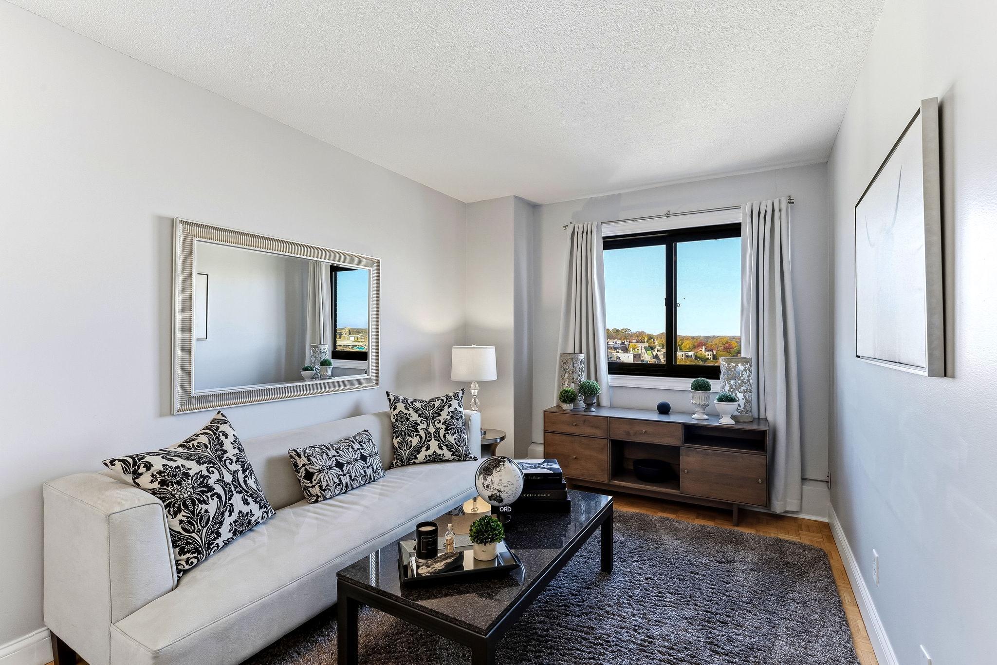 View of Residential at 410 Groveland Avenue #902, Minneapolis MN 55403, Minneapolis (18 of 41) - Mike Wilen | Minnesota Team Real Estate