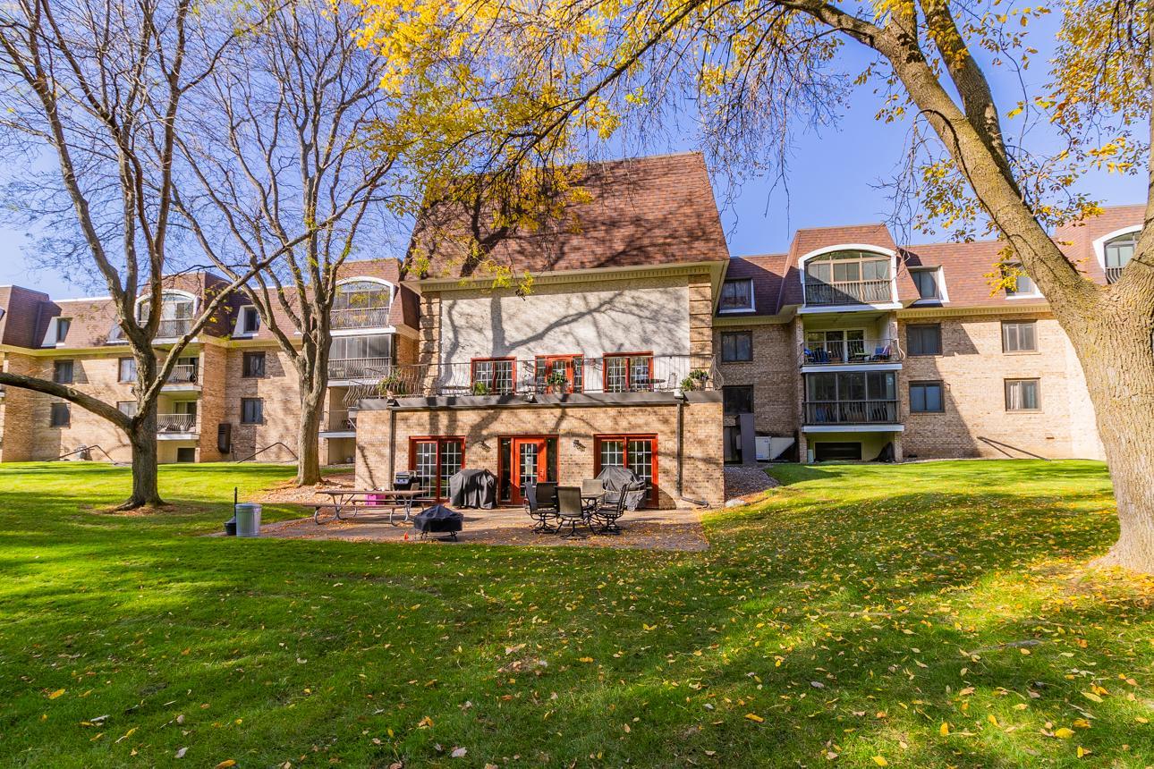View of Residential at 1450 Bidwell Street #204, West Saint Paul MN 55118, West Saint Paul (38 of 44) - Mike Wilen | Minnesota Team Real Estate