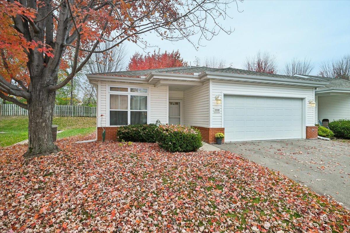 View of Residential at 2232 Lower Afton Road, Saint Paul MN 55119, Saint Paul (3 of 20) - Mike Wilen | Minnesota Team Real Estate
