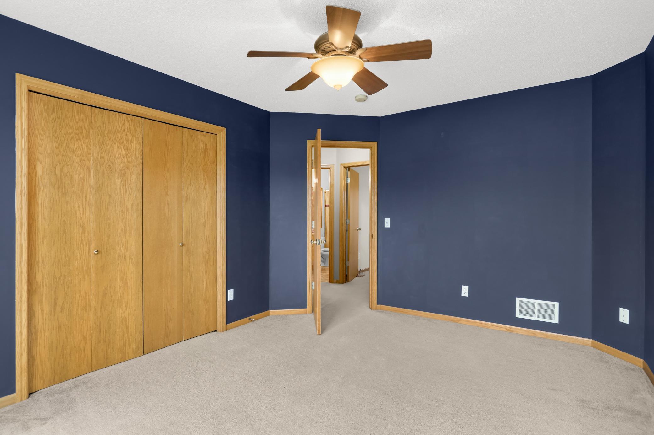 View of Residential at 5054 Edgewater Drive, Savage MN 55378, Savage (29 of 43) - Mike Wilen | Minnesota Team Real Estate