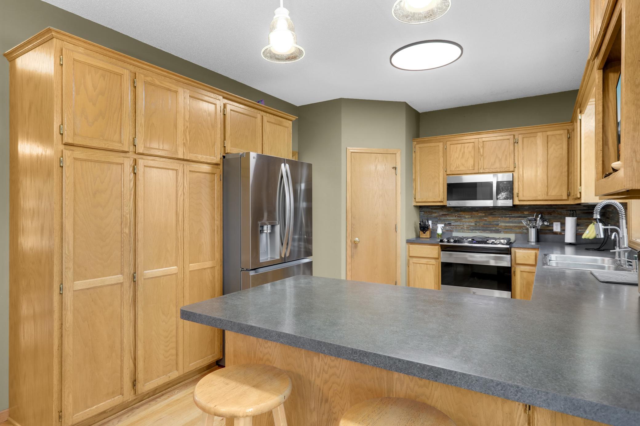 View of Residential at 5054 Edgewater Drive, Savage MN 55378, Savage (17 of 43) - Mike Wilen | Minnesota Team Real Estate
