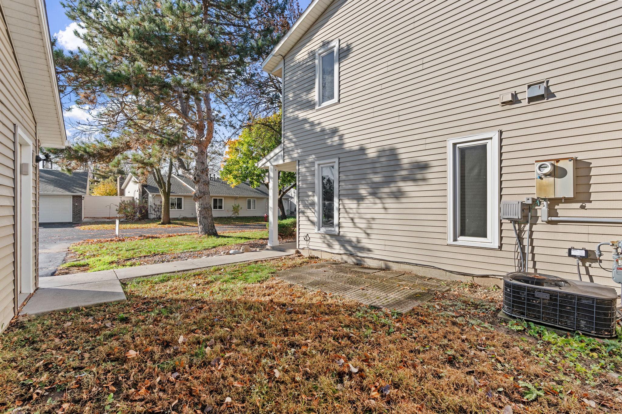 View of Residential at 9458 Ranchview Lane, Maple Grove MN 55369, Maple Grove (28 of 28) - Mike Wilen | Minnesota Team Real Estate