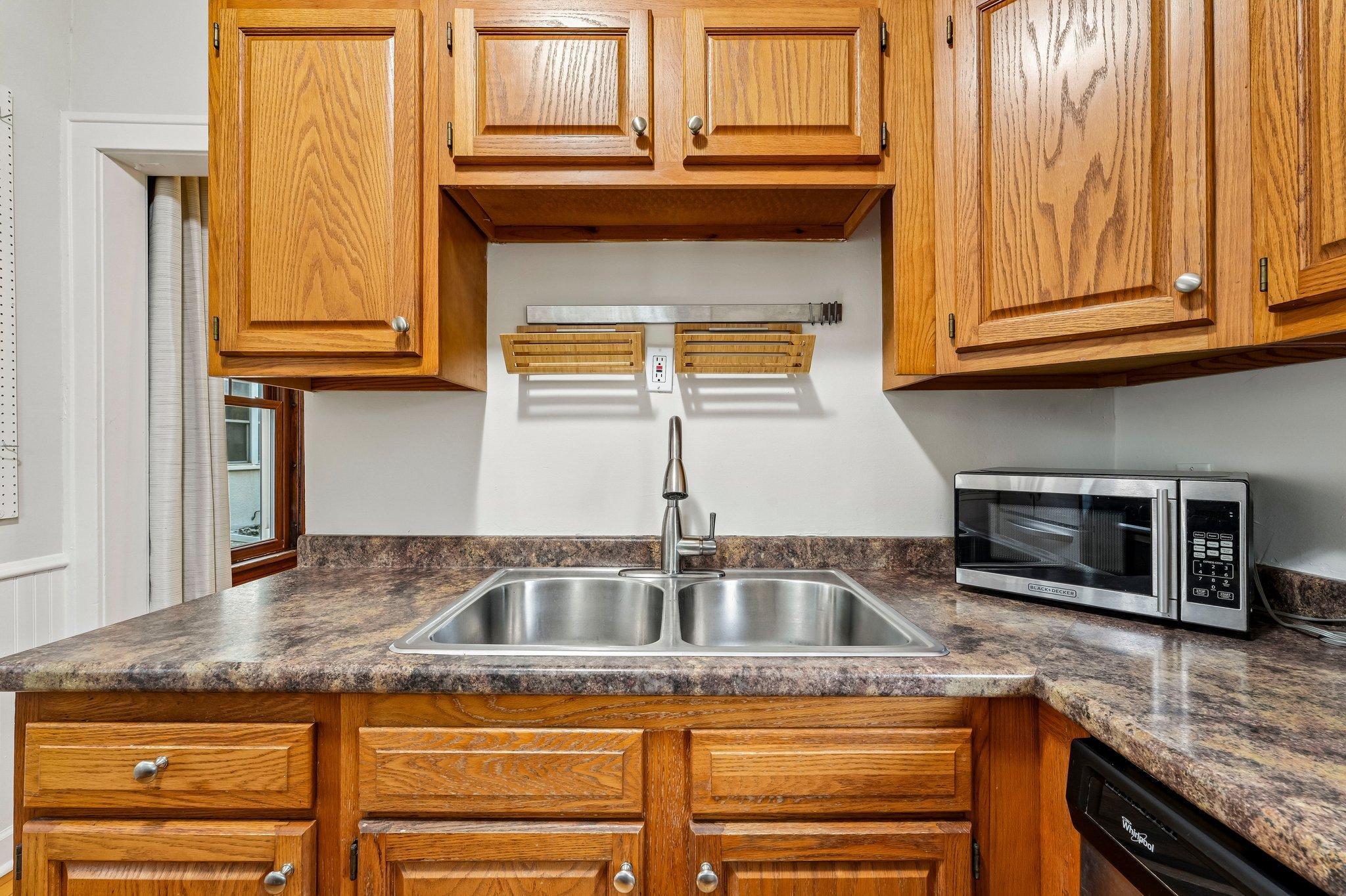 View of Residential at 2315 Cleveland Street, Minneapolis MN 55418, Minneapolis (20 of 42) - Mike Wilen | Minnesota Team Real Estate
