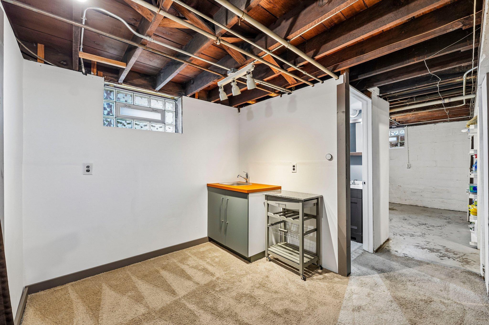 View of Residential at 2315 Cleveland Street, Minneapolis MN 55418, Minneapolis (14 of 42) - Mike Wilen | Minnesota Team Real Estate