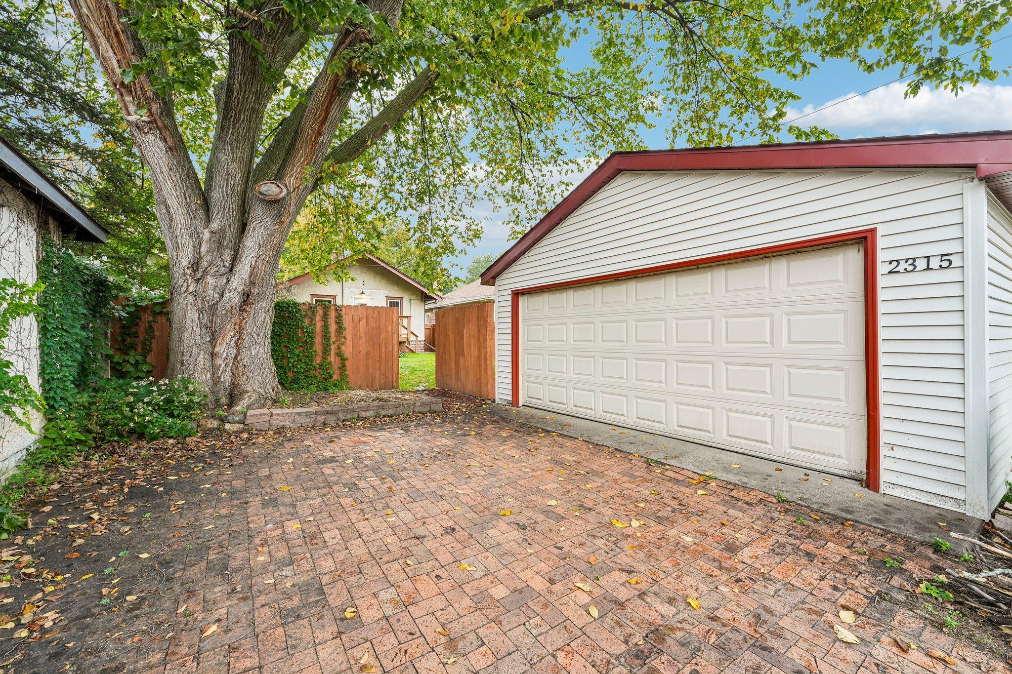 View of Residential at 2315 Cleveland Street, Minneapolis MN 55418, Minneapolis (30 of 42) - Mike Wilen | Minnesota Team Real Estate