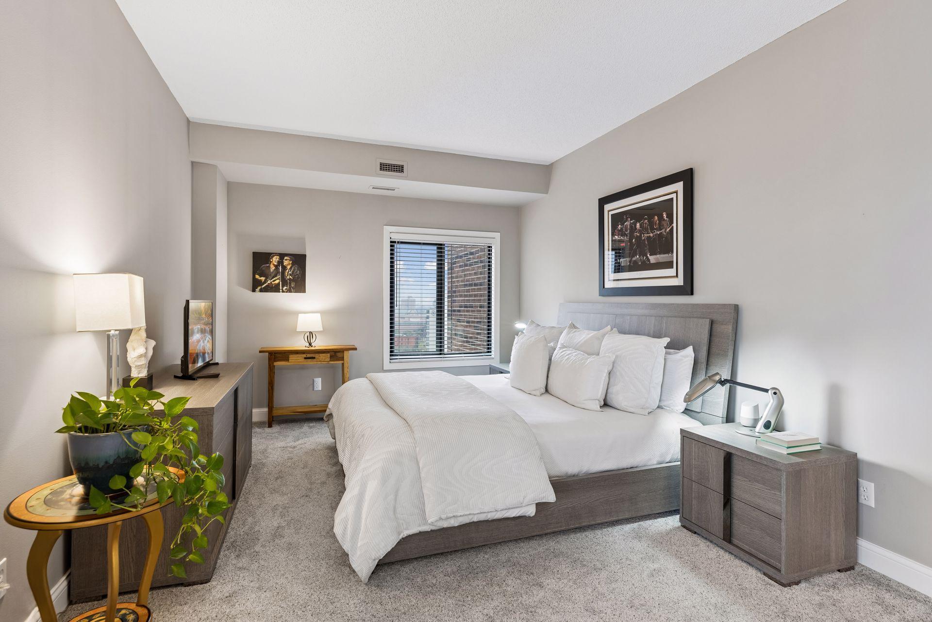 View of Residential at 1235 Yale Place #1307, Minneapolis MN 55403, Minneapolis (20 of 53) - Mike Wilen | Minnesota Team Real Estate