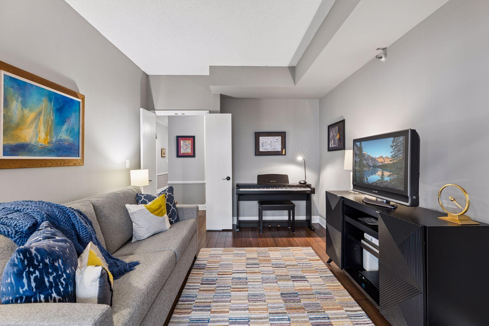 View of Residential at 1235 Yale Place #1307, Minneapolis MN 55403, Minneapolis (19 of 53) - Mike Wilen | Minnesota Team Real Estate