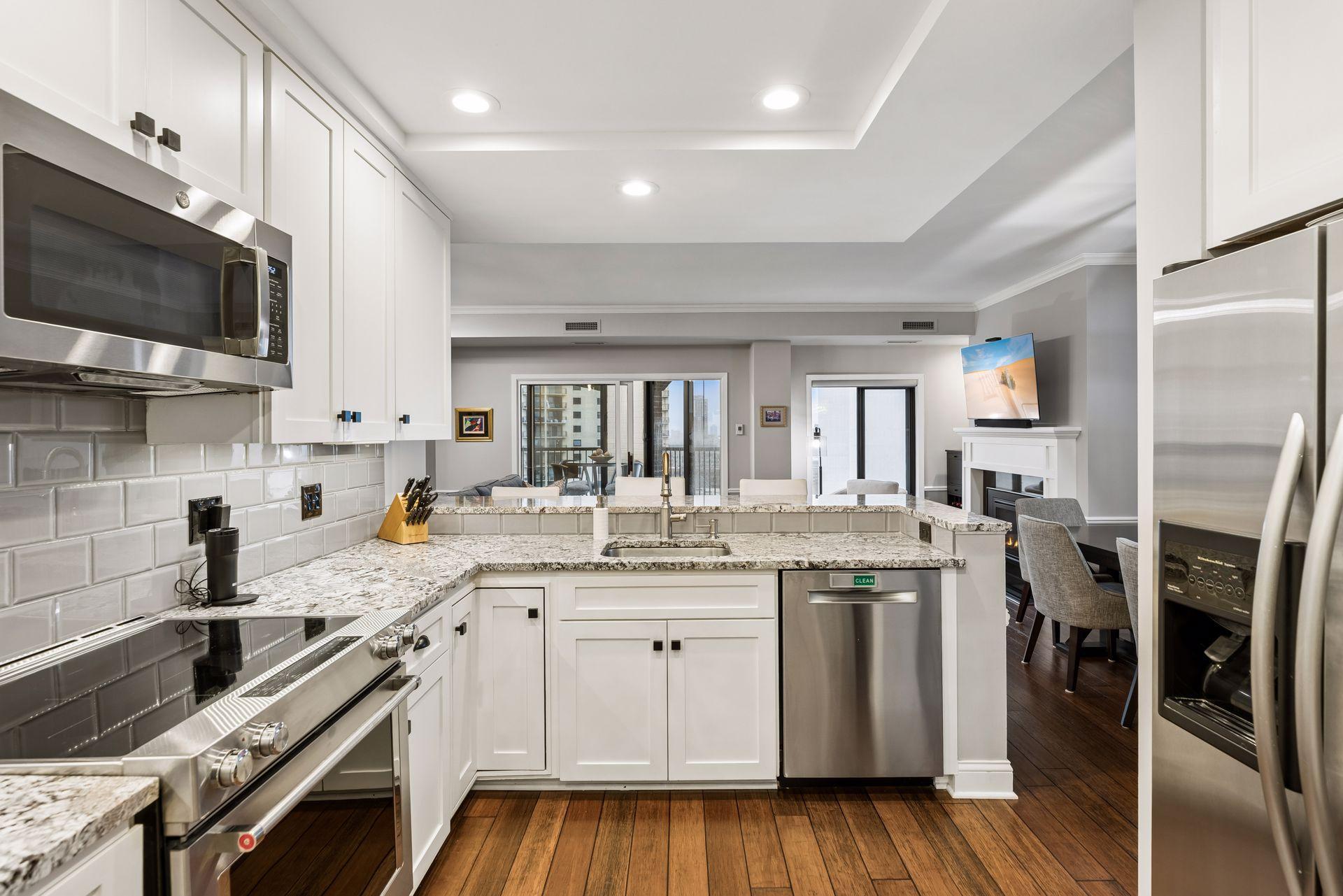 View of Residential at 1235 Yale Place #1307, Minneapolis MN 55403, Minneapolis (11 of 53) - Mike Wilen | Minnesota Team Real Estate