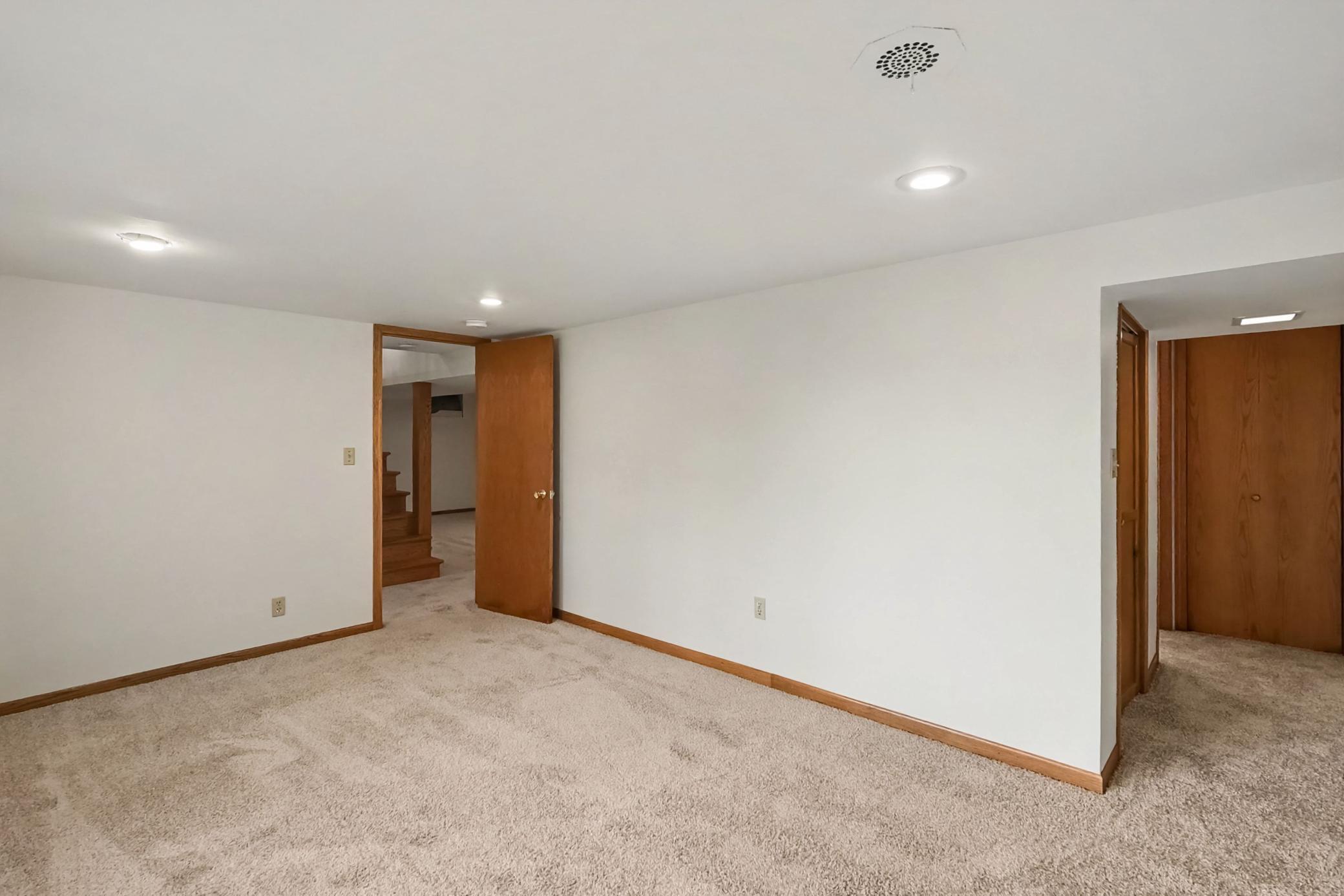 View of Residential at 7286 Clay Avenue, Inver Grove Heights MN 55076, Inver Grove Heights (17 of 27) - Mike Wilen | Minnesota Team Real Estate