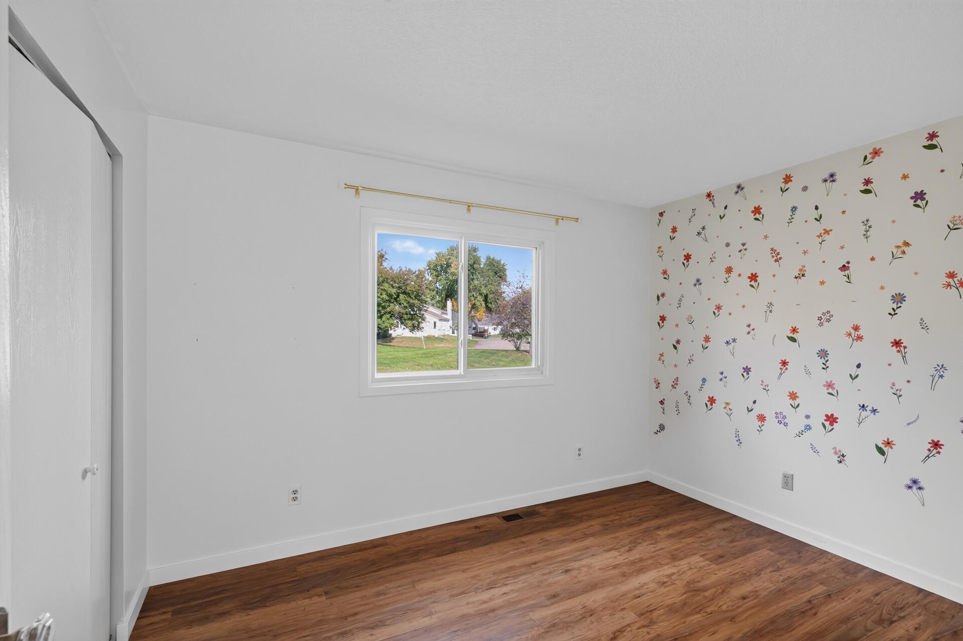 View of Residential at 7440 Landau Curve, Bloomington MN 55438, Bloomington (24 of 50) - Mike Wilen | Minnesota Team Real Estate
