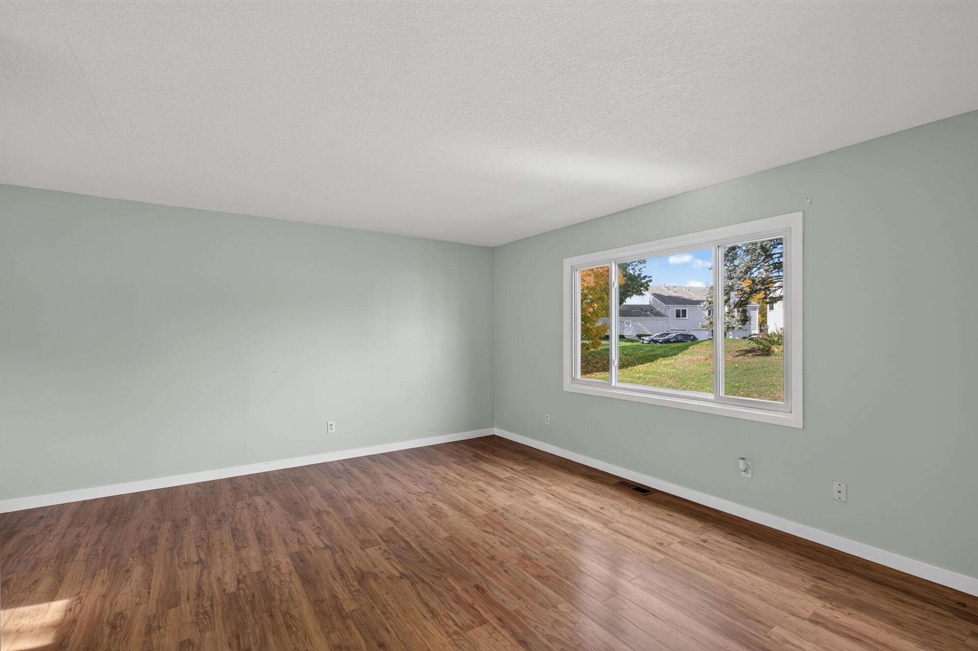 View of Residential at 7440 Landau Curve, Bloomington MN 55438, Bloomington (27 of 50) - Mike Wilen | Minnesota Team Real Estate