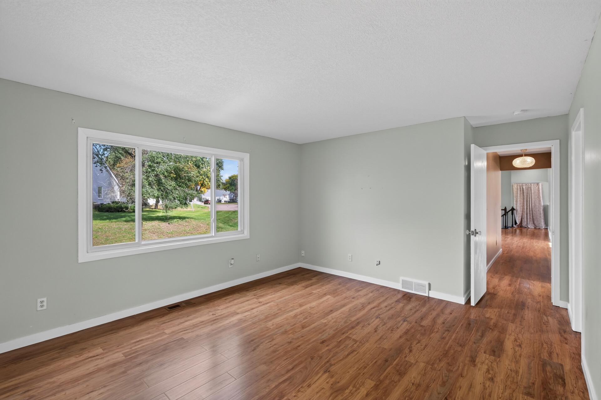 View of Residential at 7440 Landau Curve, Bloomington MN 55438, Bloomington (31 of 50) - Mike Wilen | Minnesota Team Real Estate