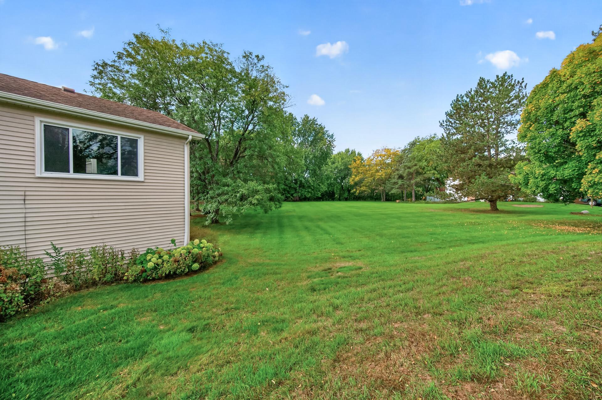 View of Residential at 7440 Landau Curve, Bloomington MN 55438, Bloomington (46 of 50) - Mike Wilen | Minnesota Team Real Estate