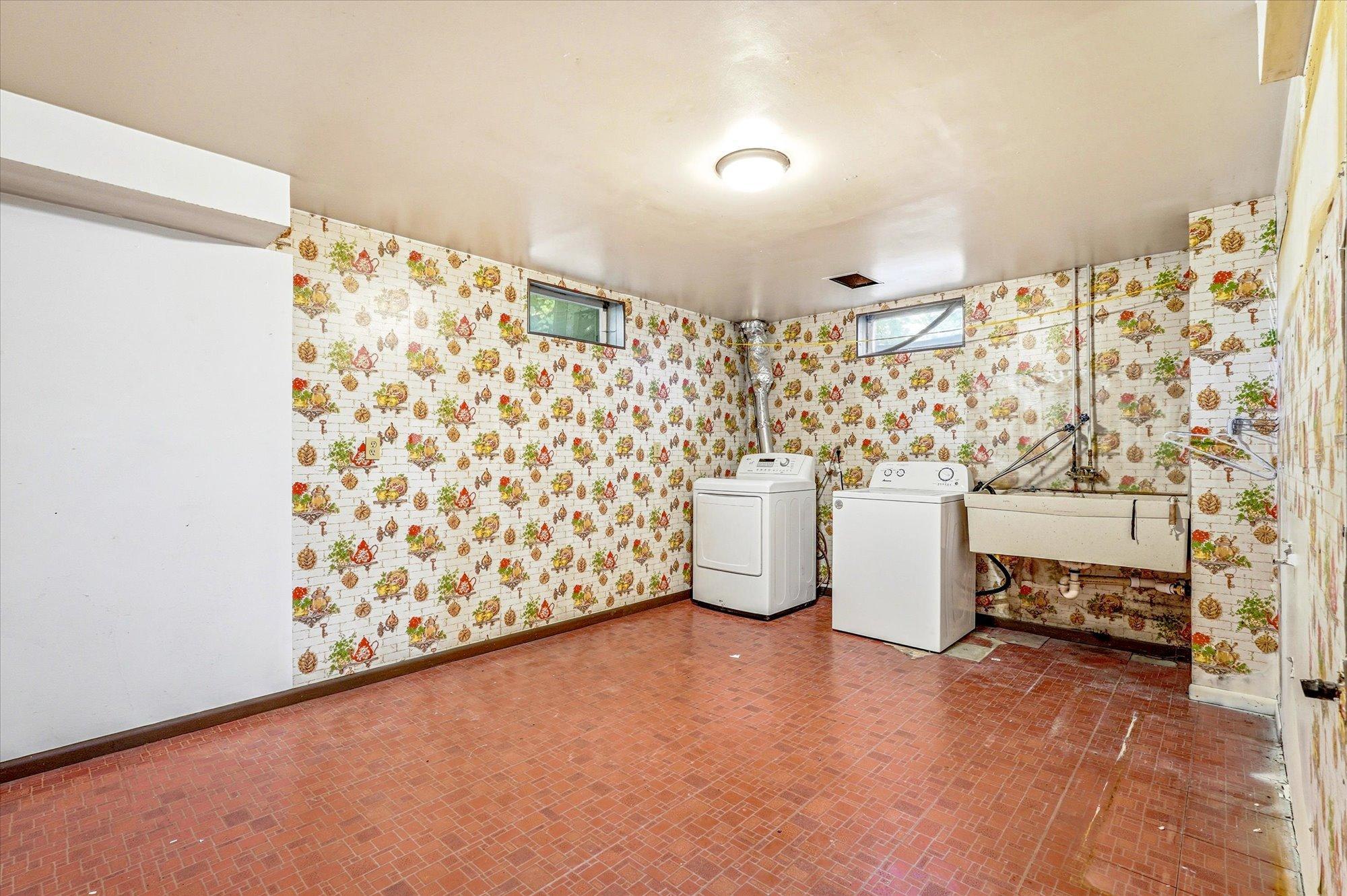 View of Residential at 711 5th Avenue, Minneapolis MN 55414, Minneapolis (34 of 40) - Mike Wilen | Minnesota Team Real Estate