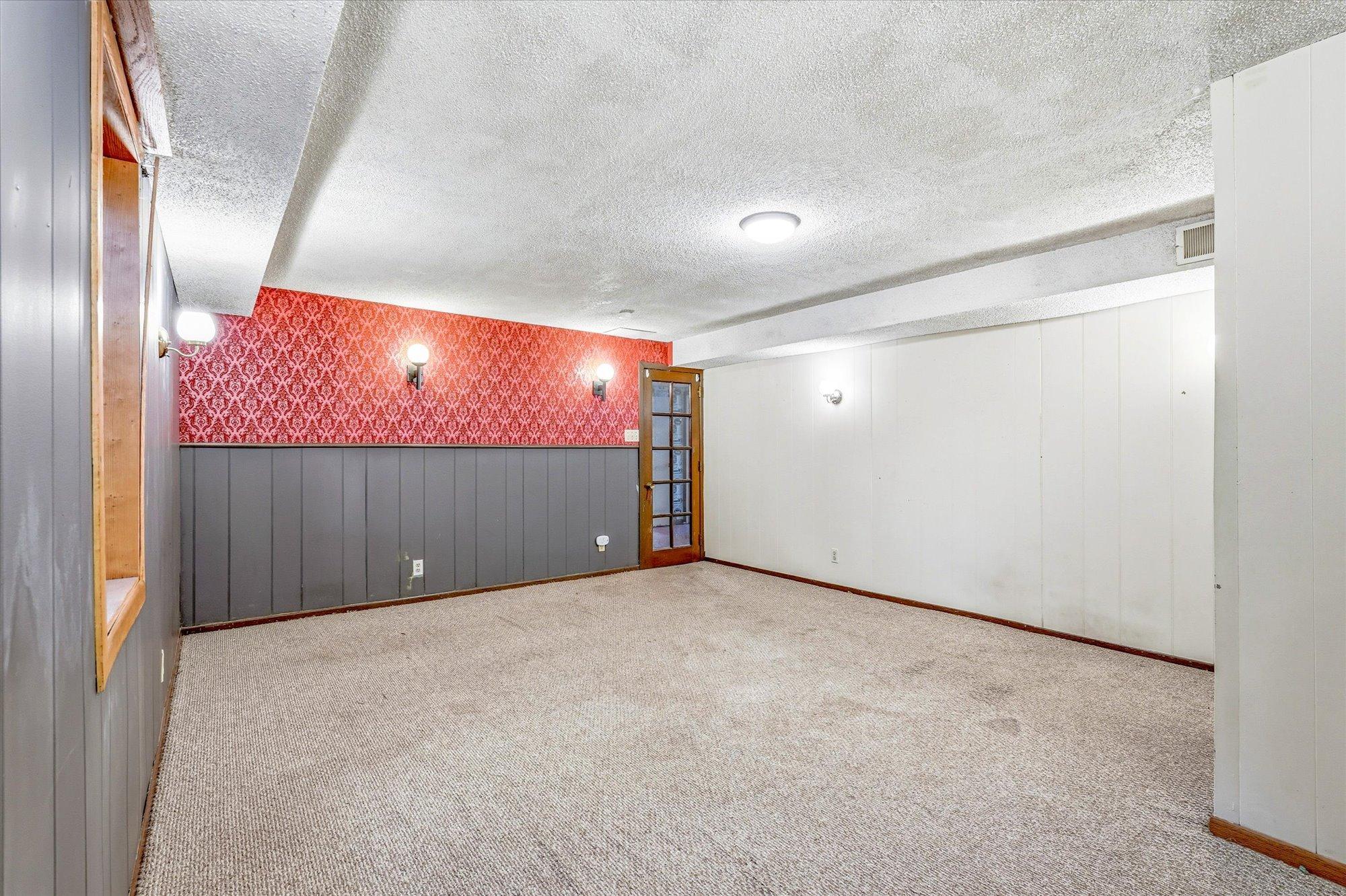 View of Residential at 711 5th Avenue, Minneapolis MN 55414, Minneapolis (30 of 40) - Mike Wilen | Minnesota Team Real Estate