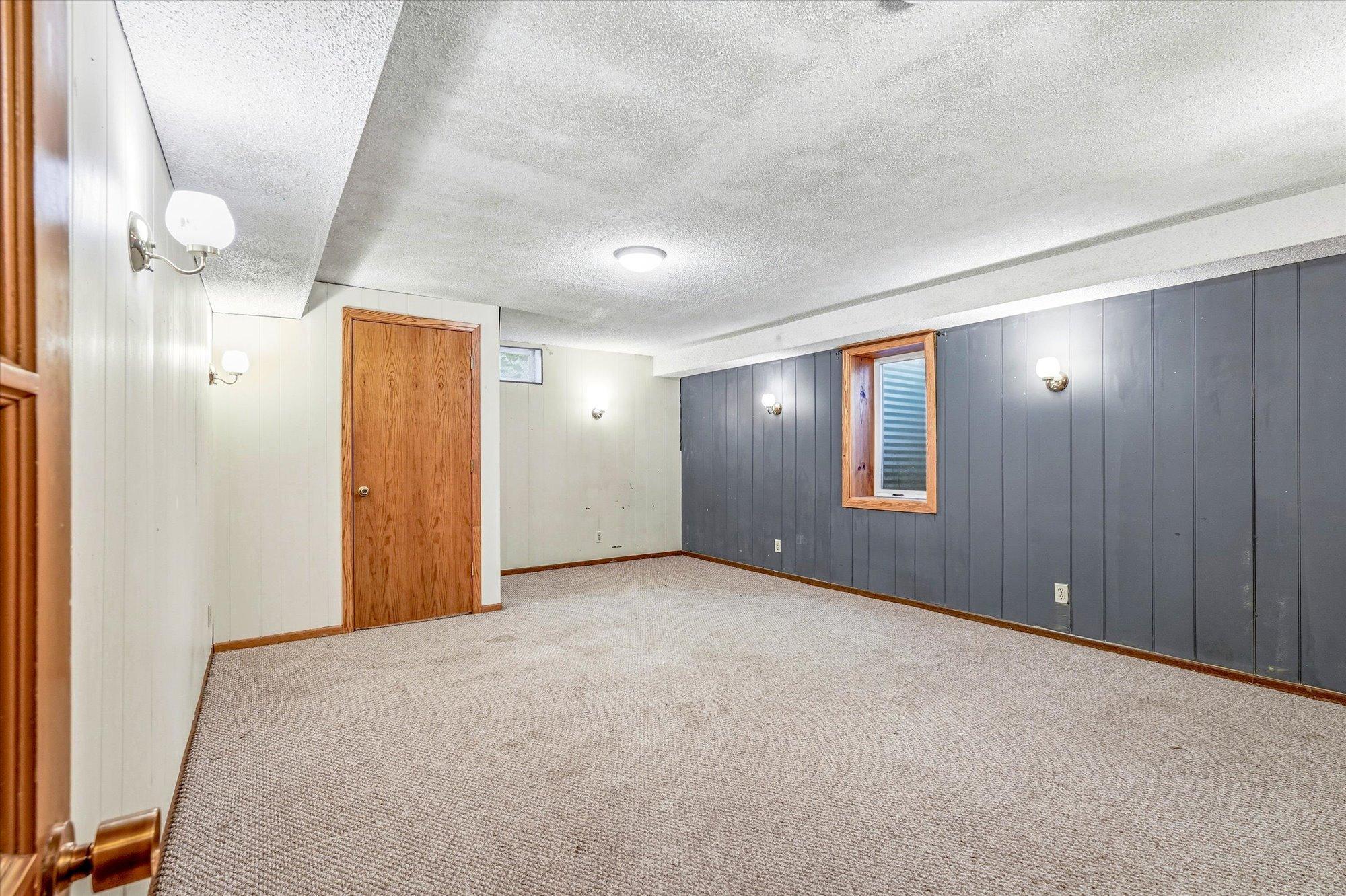 View of Residential at 711 5th Avenue, Minneapolis MN 55414, Minneapolis (27 of 40) - Mike Wilen | Minnesota Team Real Estate