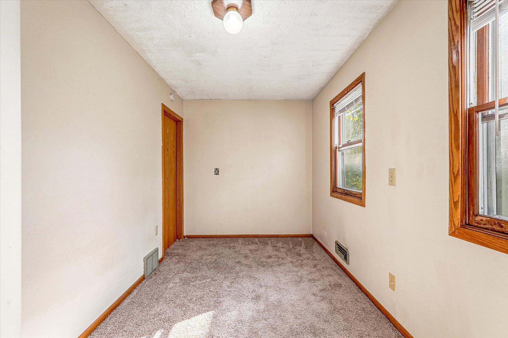 View of Residential at 711 5th Avenue, Minneapolis MN 55414, Minneapolis (26 of 40) - Mike Wilen | Minnesota Team Real Estate