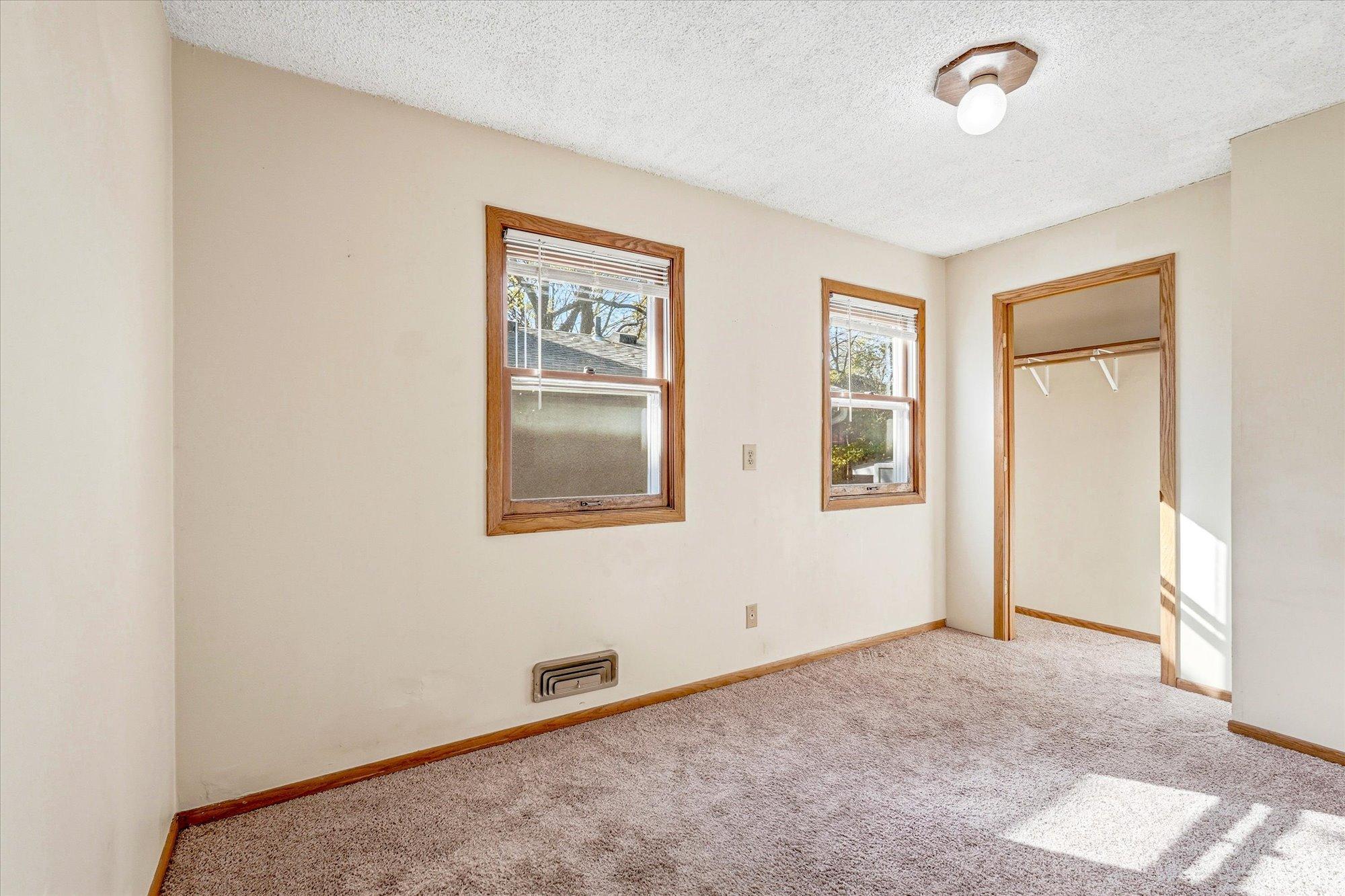 View of Residential at 711 5th Avenue, Minneapolis MN 55414, Minneapolis (25 of 40) - Mike Wilen | Minnesota Team Real Estate