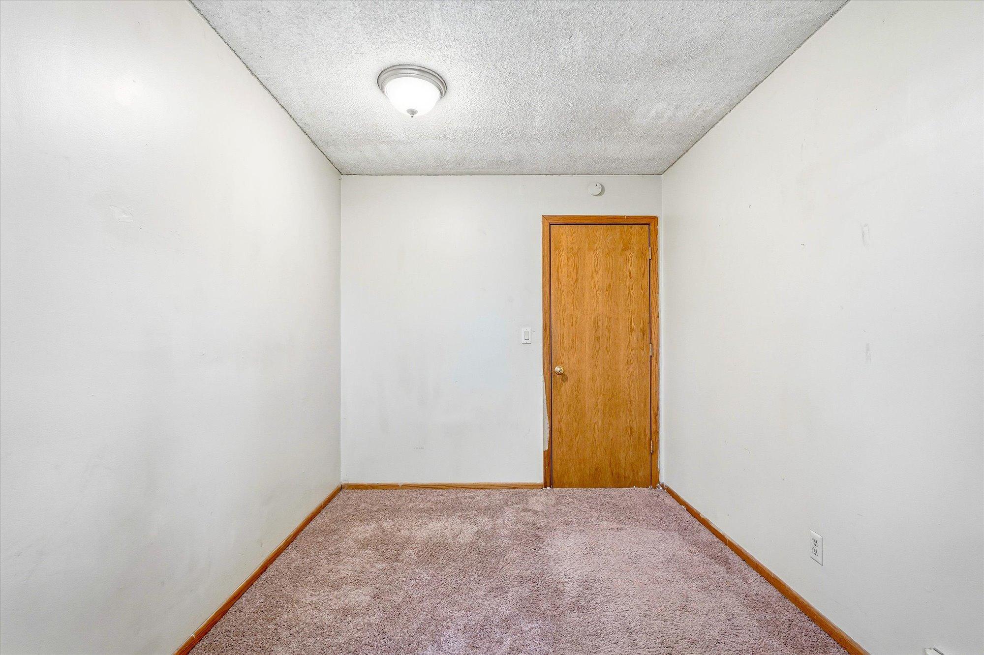 View of Residential at 711 5th Avenue, Minneapolis MN 55414, Minneapolis (24 of 40) - Mike Wilen | Minnesota Team Real Estate