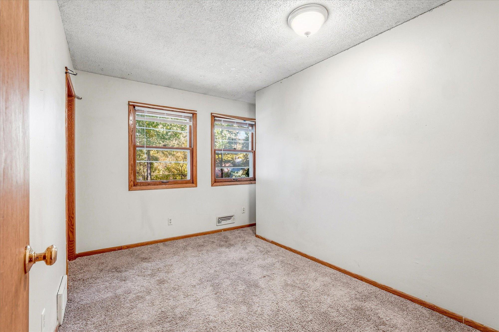 View of Residential at 711 5th Avenue, Minneapolis MN 55414, Minneapolis (23 of 40) - Mike Wilen | Minnesota Team Real Estate