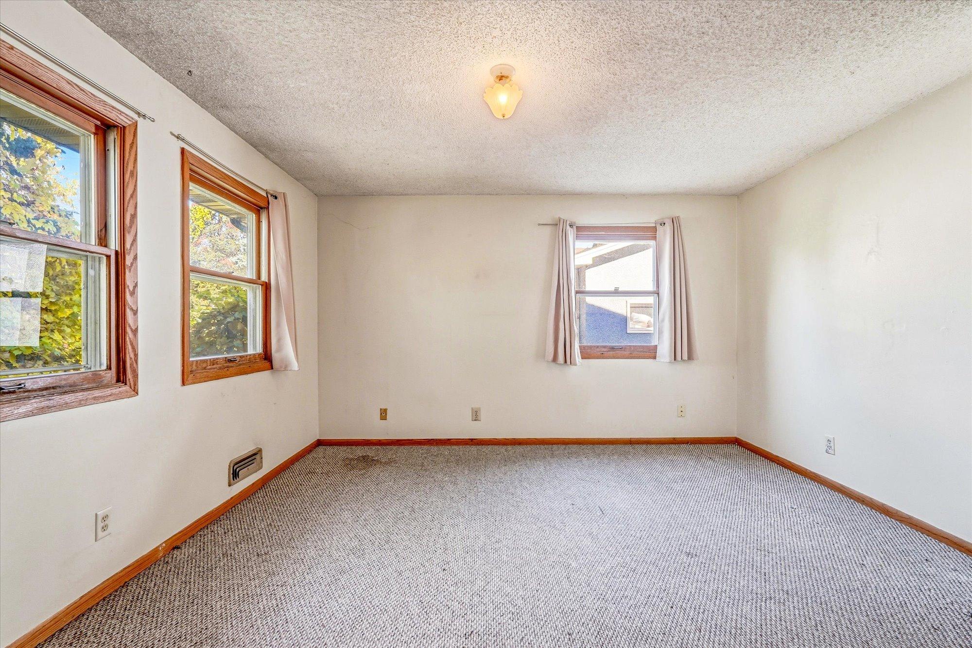 View of Residential at 711 5th Avenue, Minneapolis MN 55414, Minneapolis (18 of 40) - Mike Wilen | Minnesota Team Real Estate