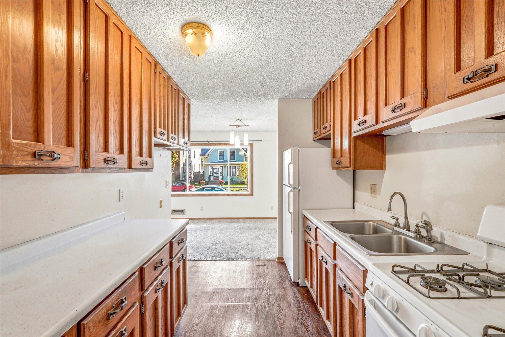 View of Residential at 711 5th Avenue, Minneapolis MN 55414, Minneapolis (15 of 40) - Mike Wilen | Minnesota Team Real Estate