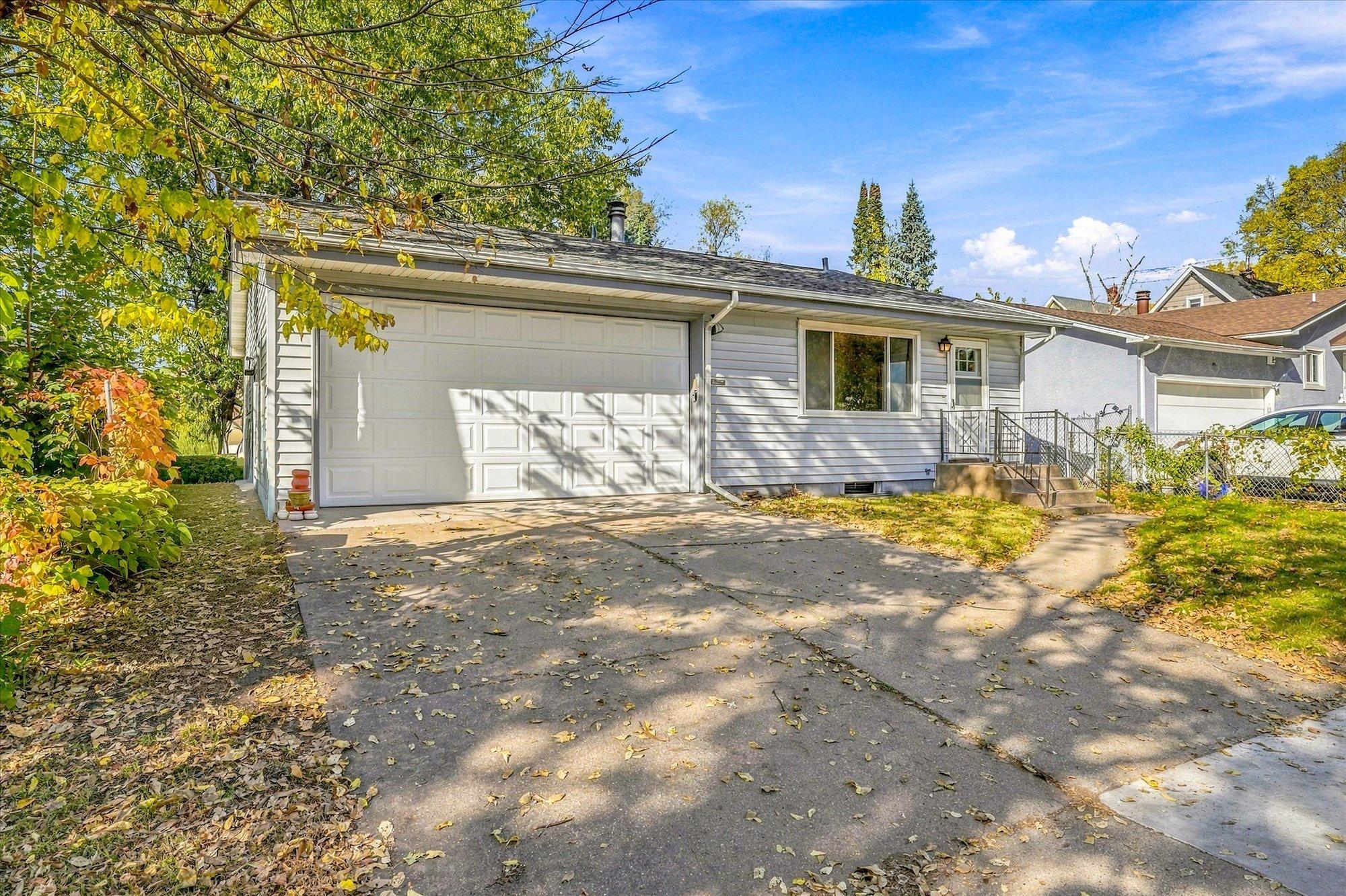 View of Single Family at 711 5th Avenue, Minneapolis - Mike Wilen | Minnesota Team Real Estate