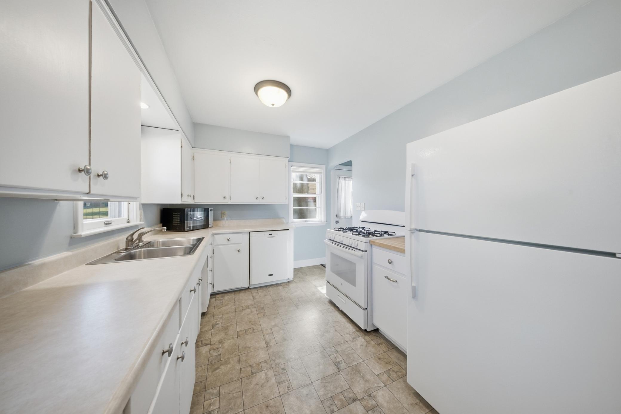 View of Residential at 1446 Dale Street, Saint Paul MN 55117, Saint Paul (20 of 36) - Mike Wilen | Minnesota Team Real Estate