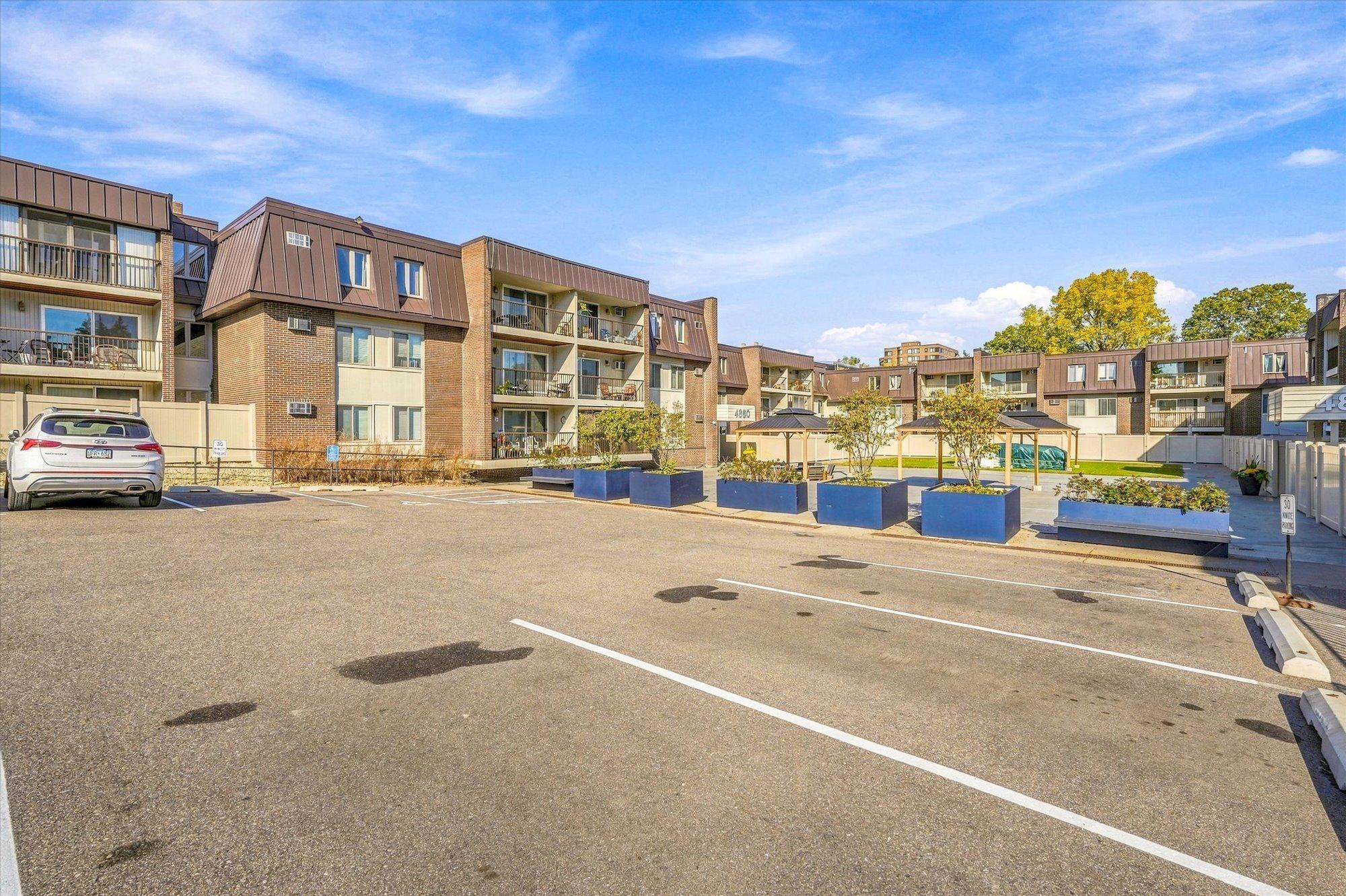 View of Residential at 4860 Park Commons Drive #309, Saint Louis Park MN 55416, Saint Louis Park (36 of 44) - Mike Wilen | Minnesota Team Real Estate