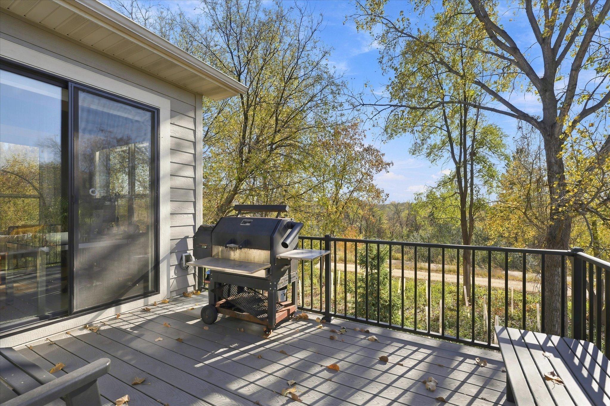 View of Residential at 16377 Glory Lane, Eden Prairie MN 55344, Eden Prairie (37 of 42) - Mike Wilen | Minnesota Team Real Estate